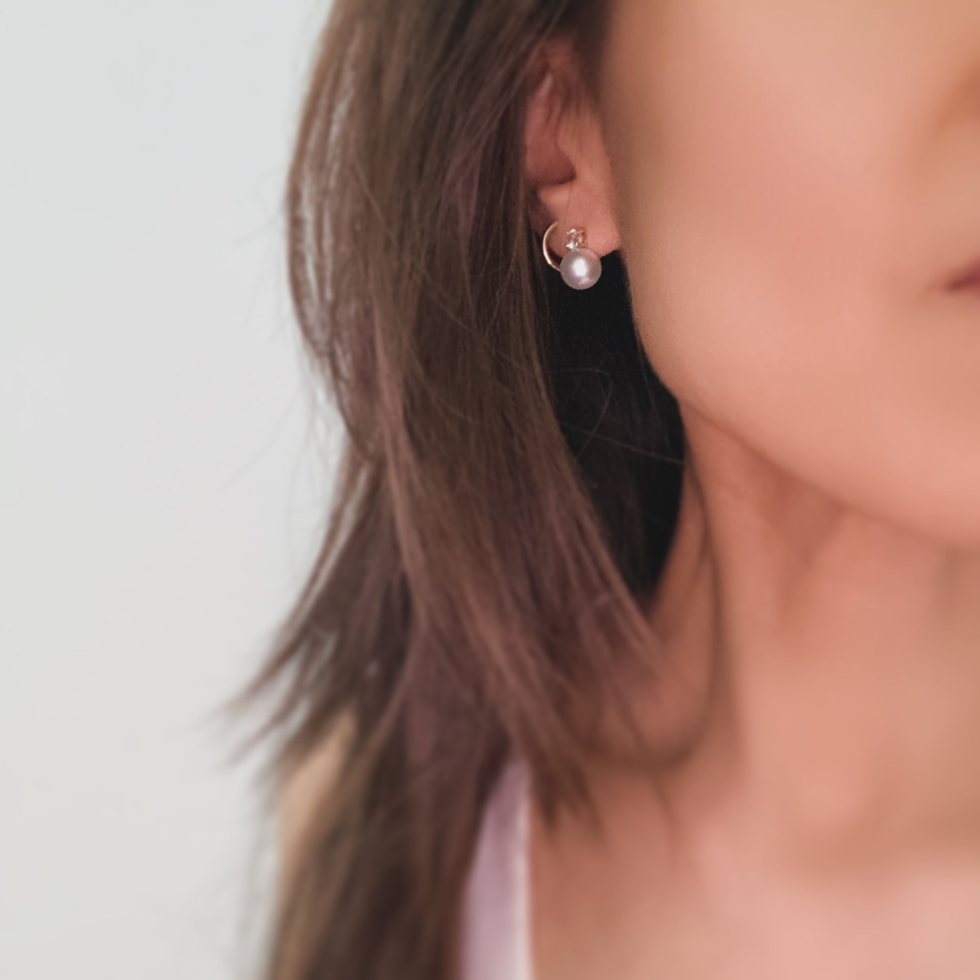 Glimmer Pearl Earrings