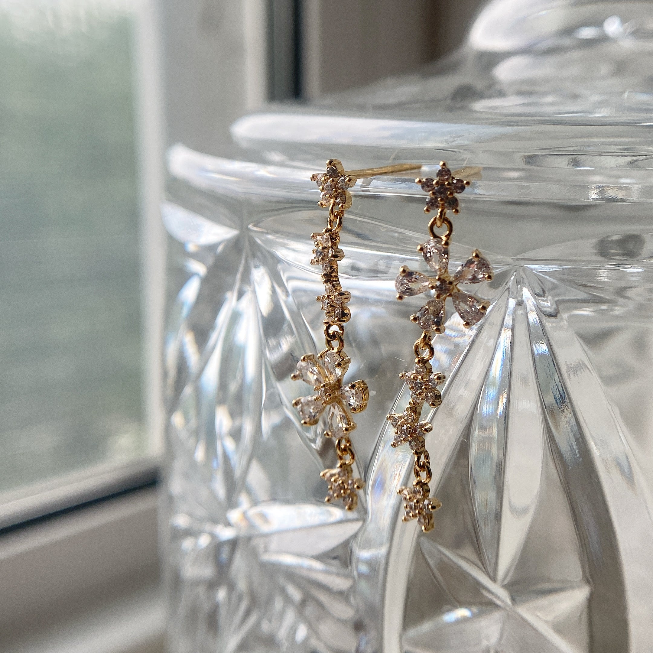 Meteor Flower Shower Earrings