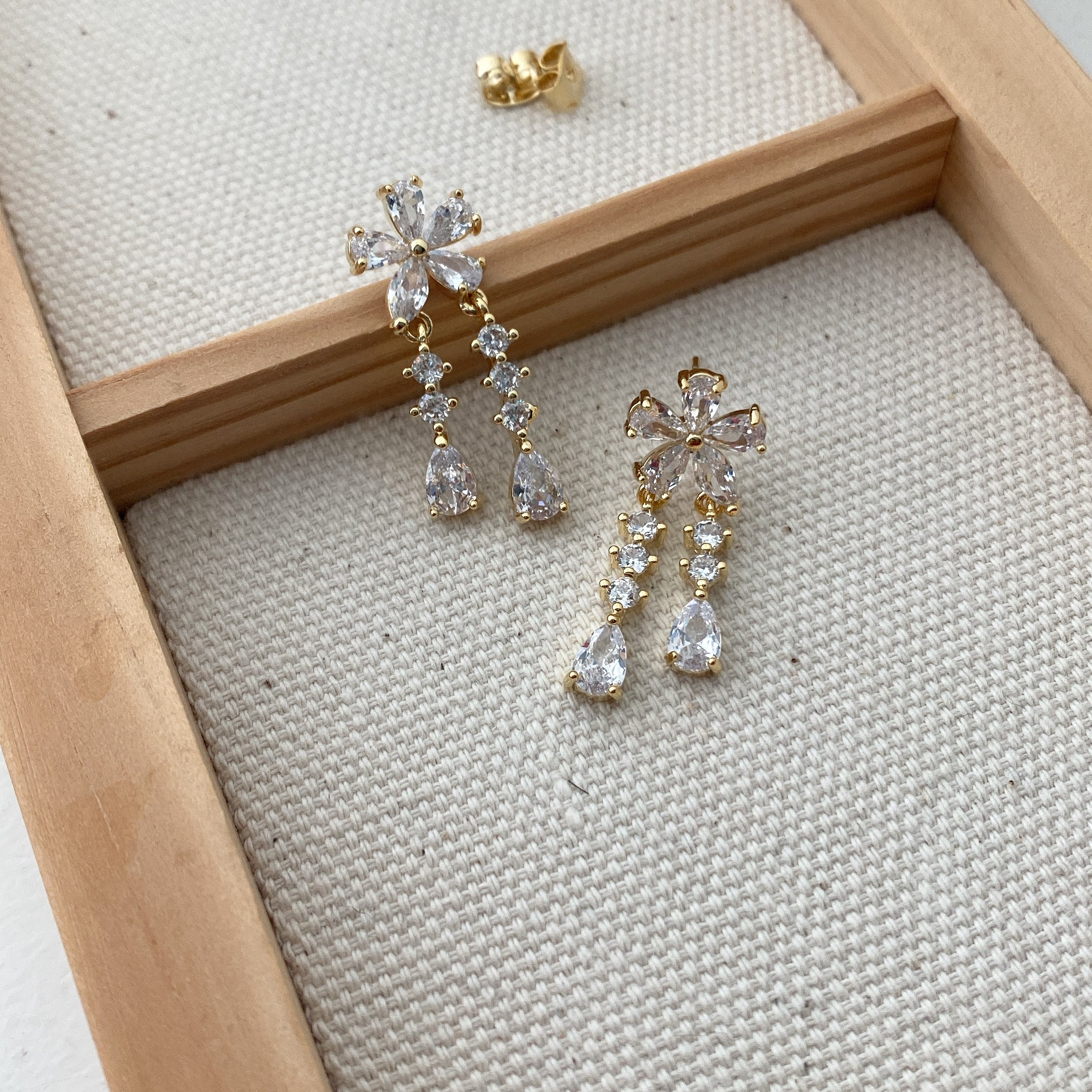 Dripping Bloom Drop Earrings