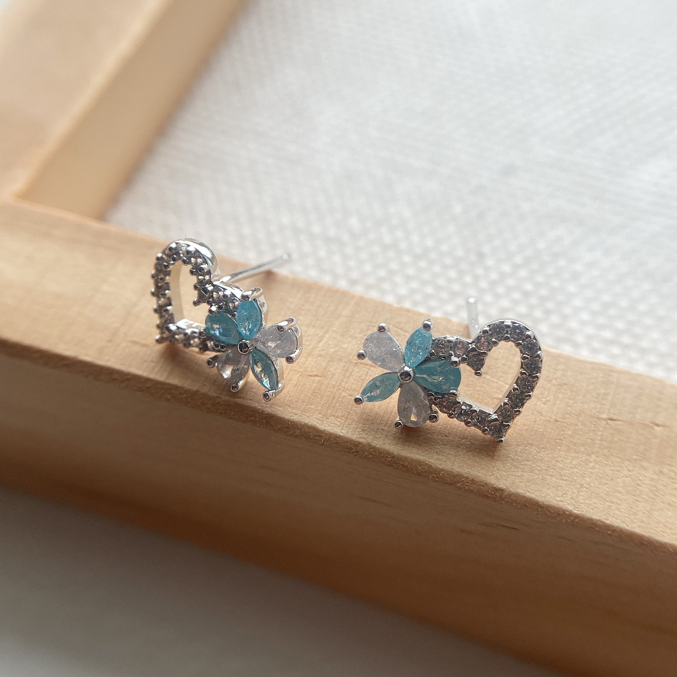 Heart Blooms Earrings