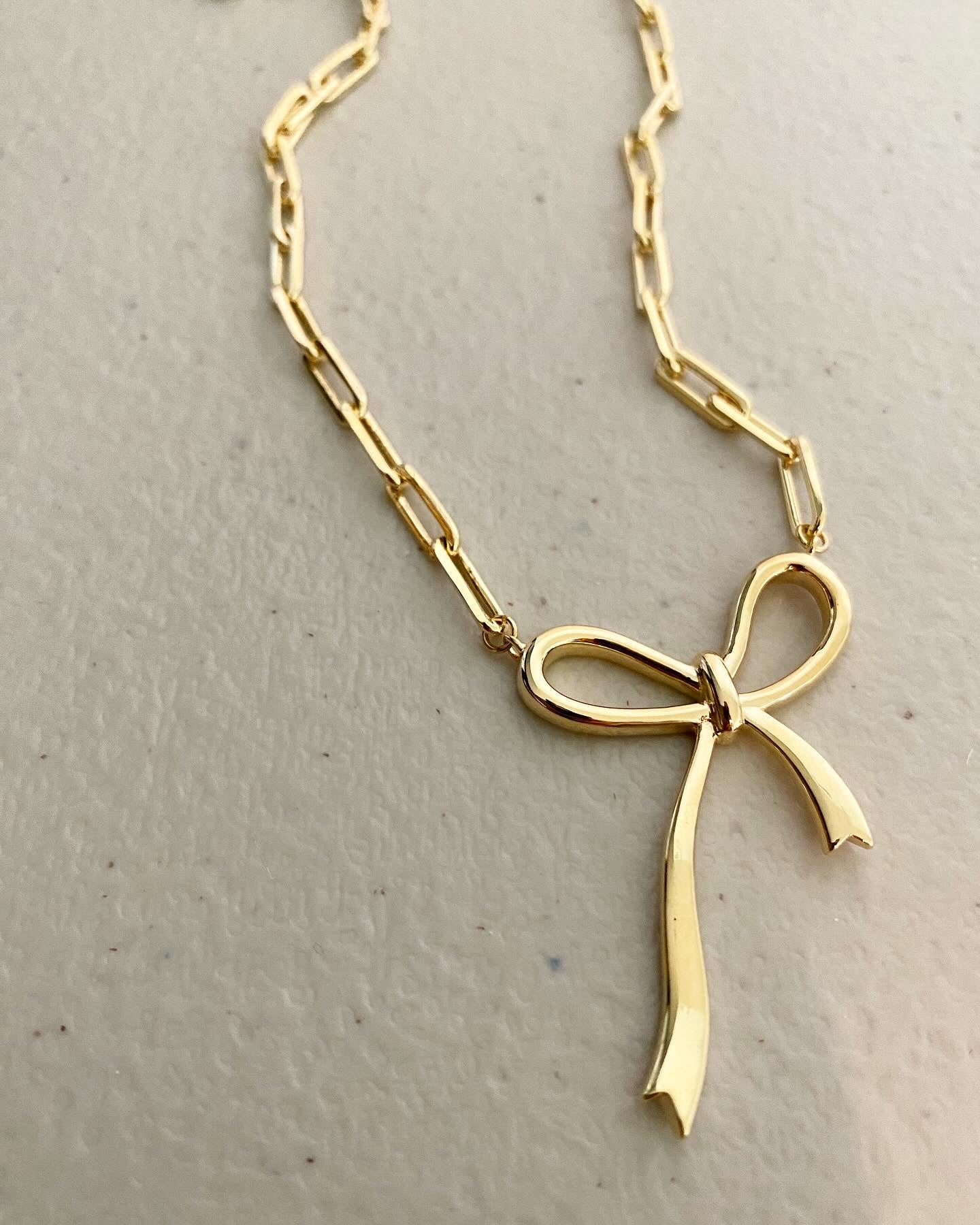 Paperclip Big Bow Necklace
