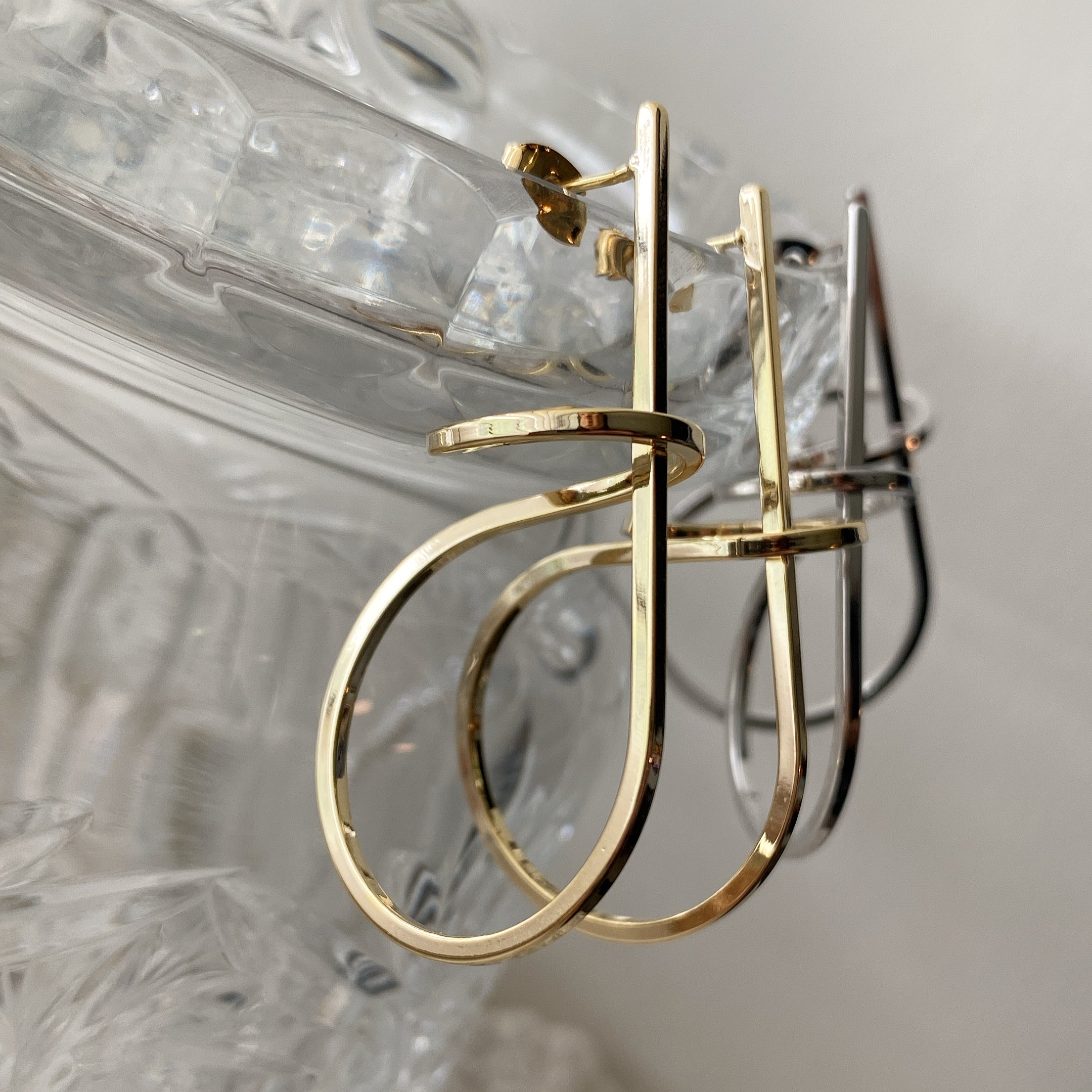 Endless Twirl Earrings