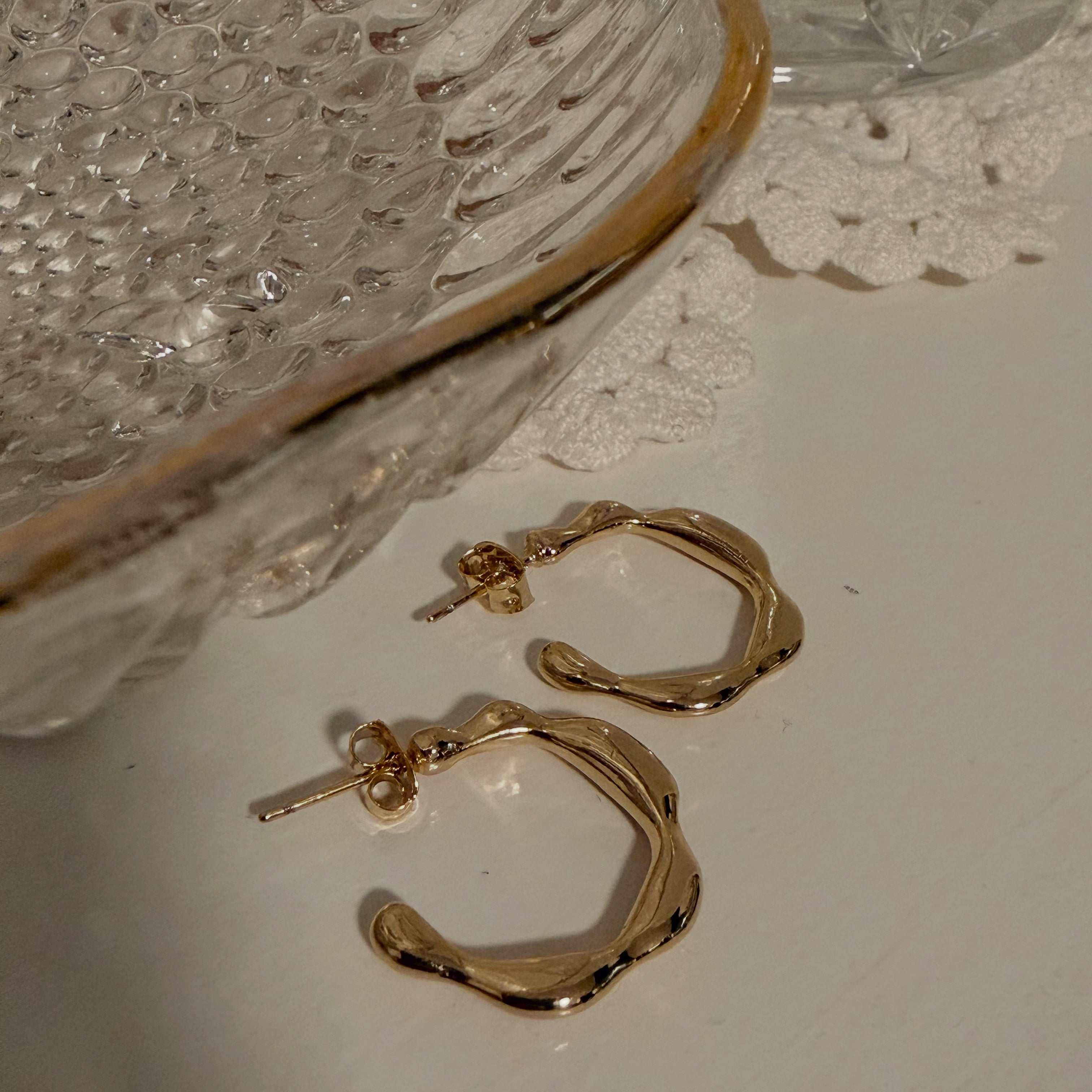 Scallop Hoop Earrings
