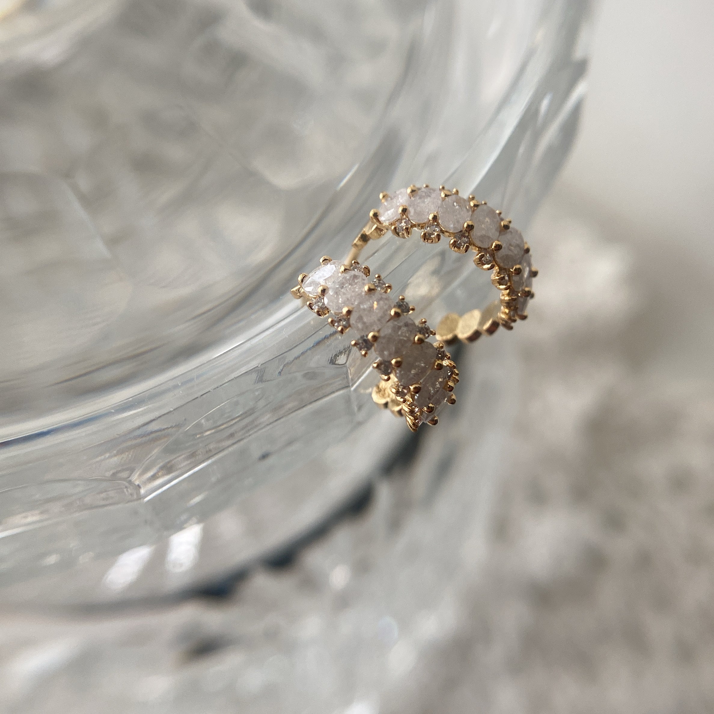 Overlapping Ovals Hoop Earrings
