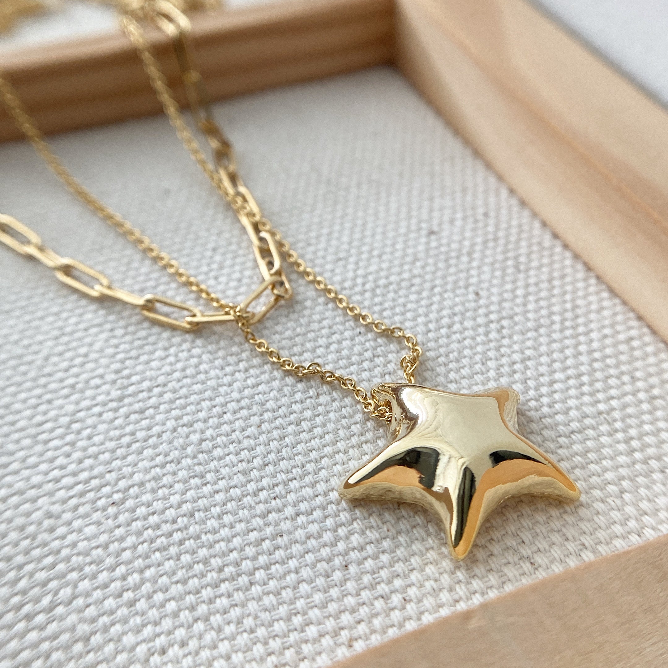 Puffy Star Necklace