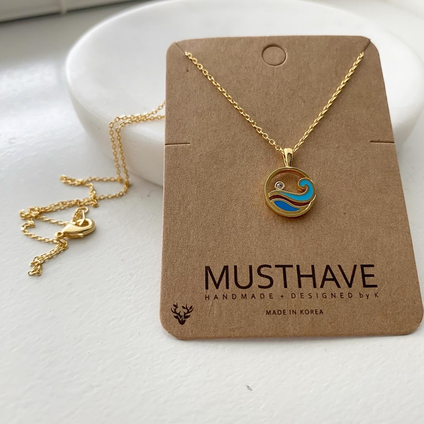 Crashing Waves Necklace