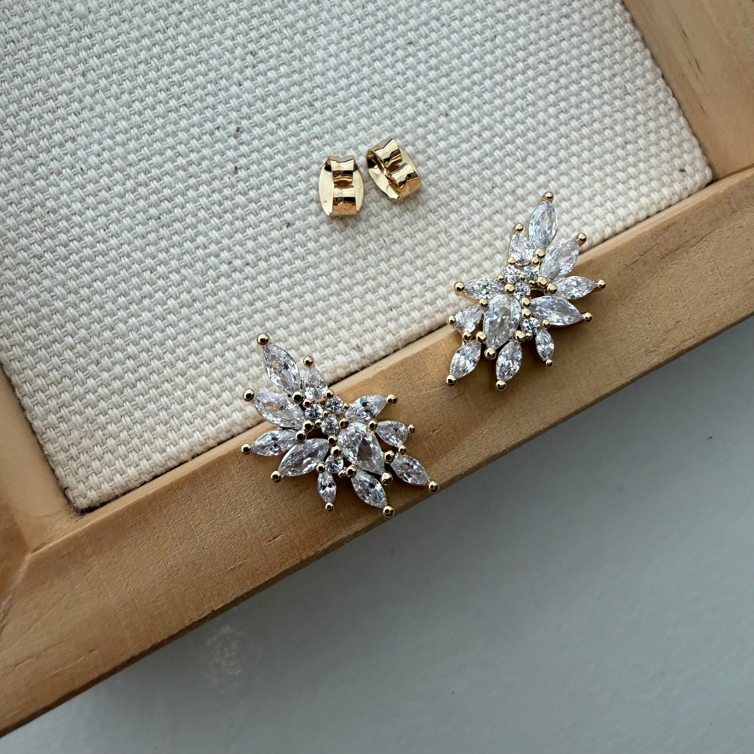 Fan-tastic Cluster Earrings