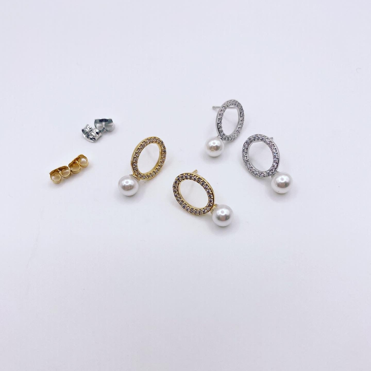 Oval Pearl Drop Earrings