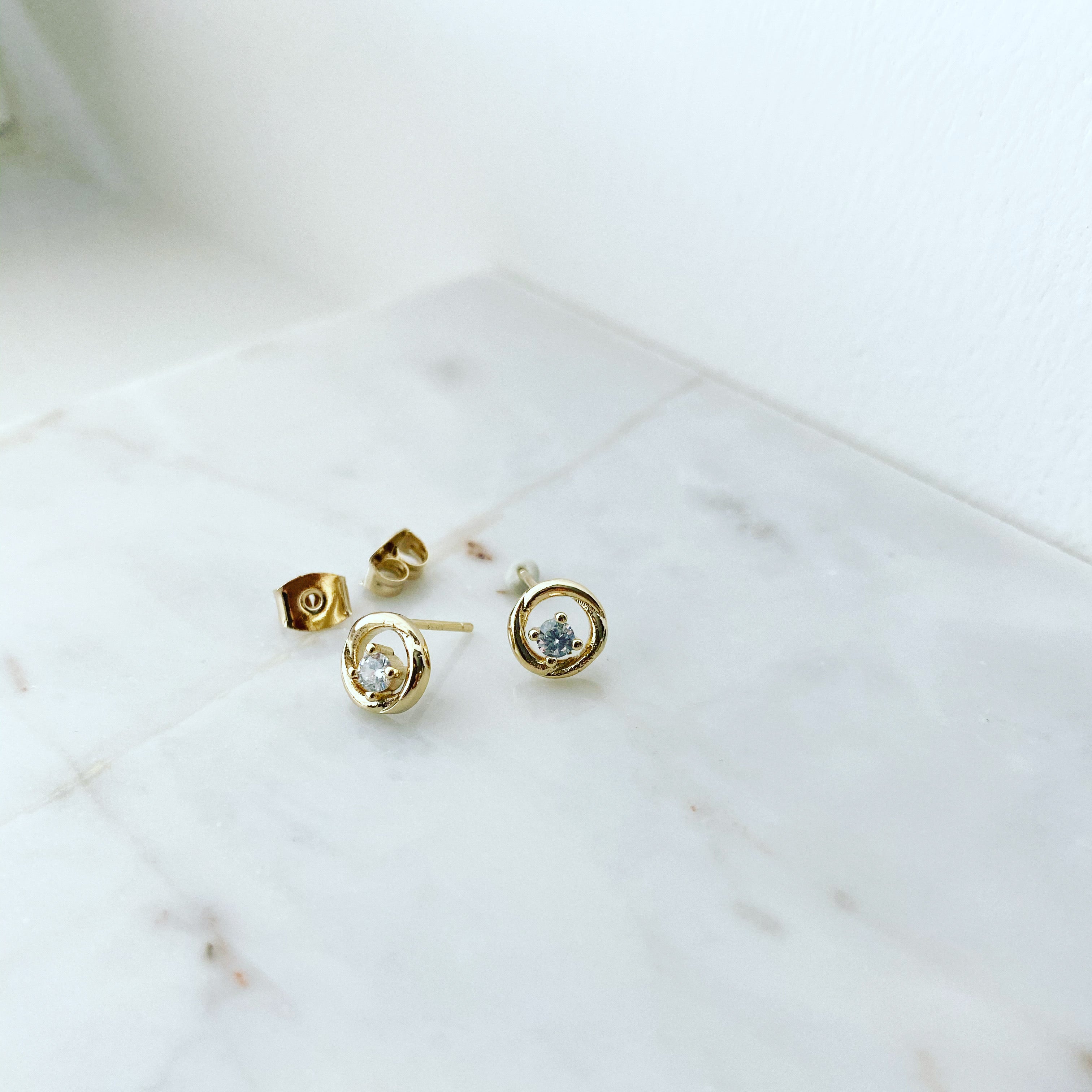 Sitting CZ Stud Earrings