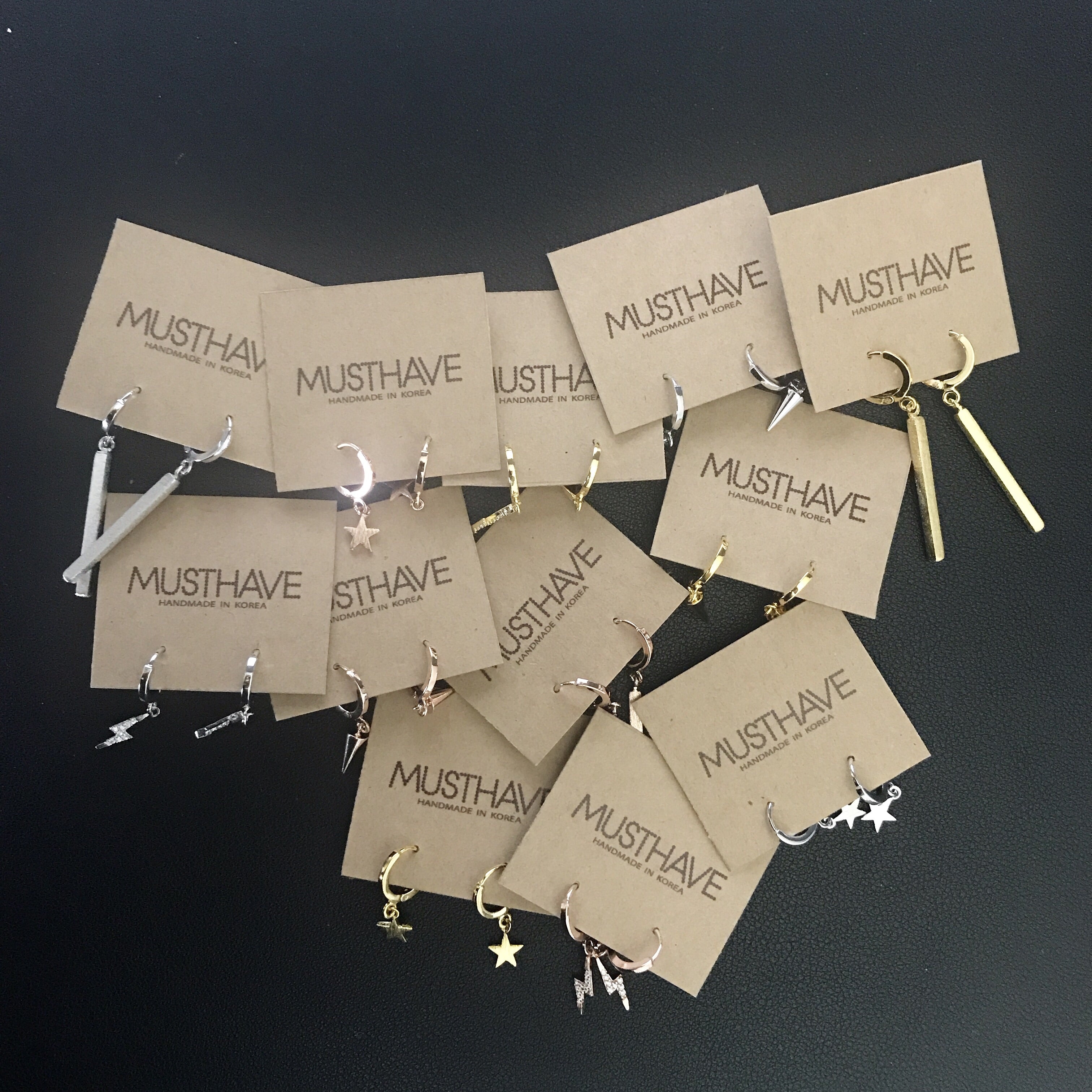 Huggie Hoop Earrings: Spike