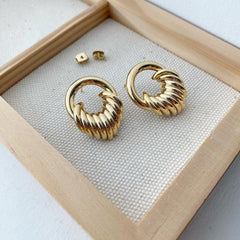 Fluted Round Earrings