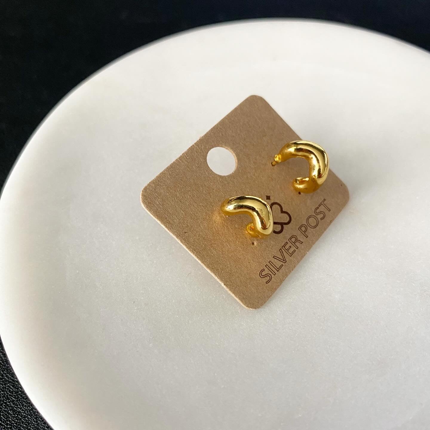 Wavy Teeny Hoop Earrings