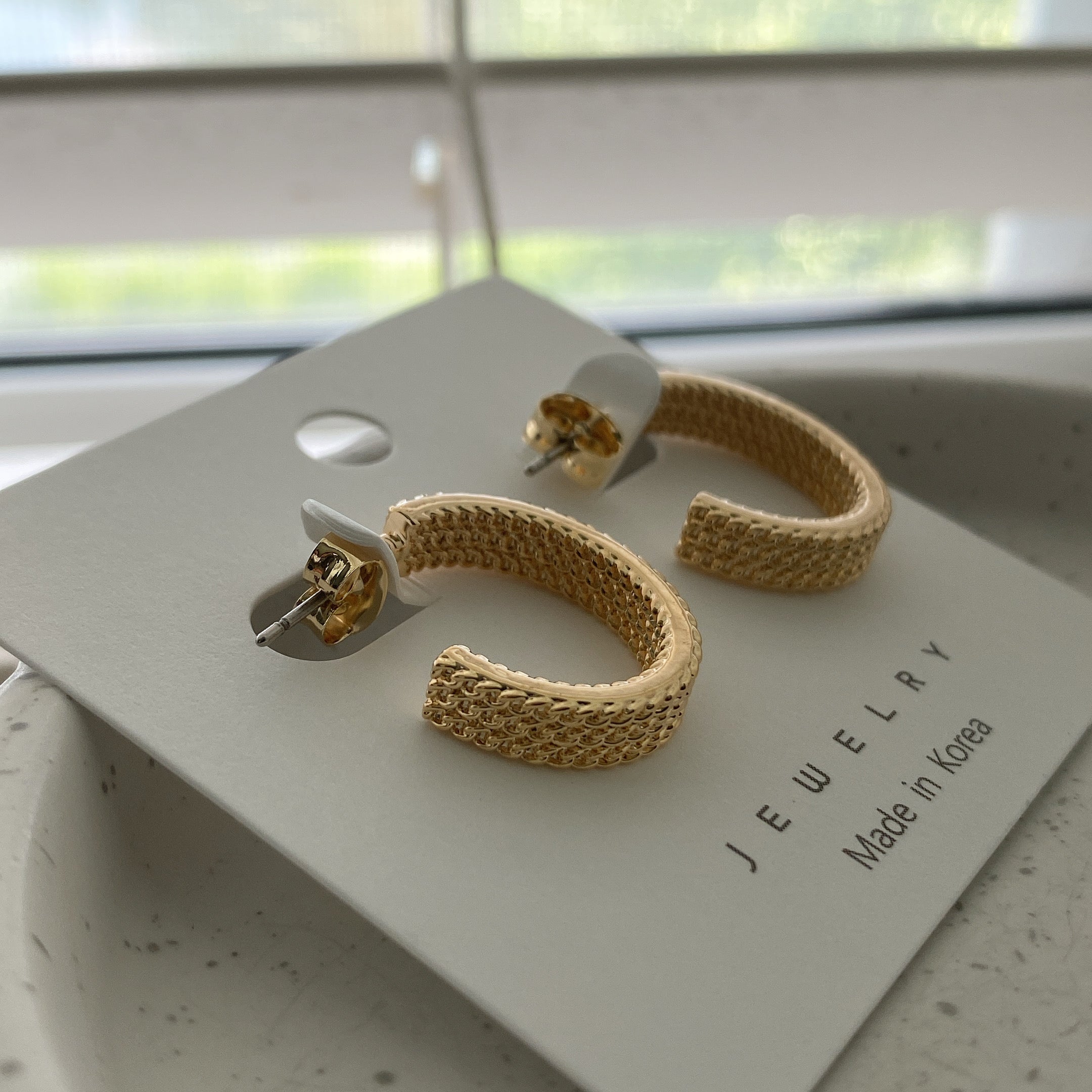Versa Hoop Earrings