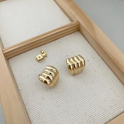 Fluted Shrimp Hera Earrings