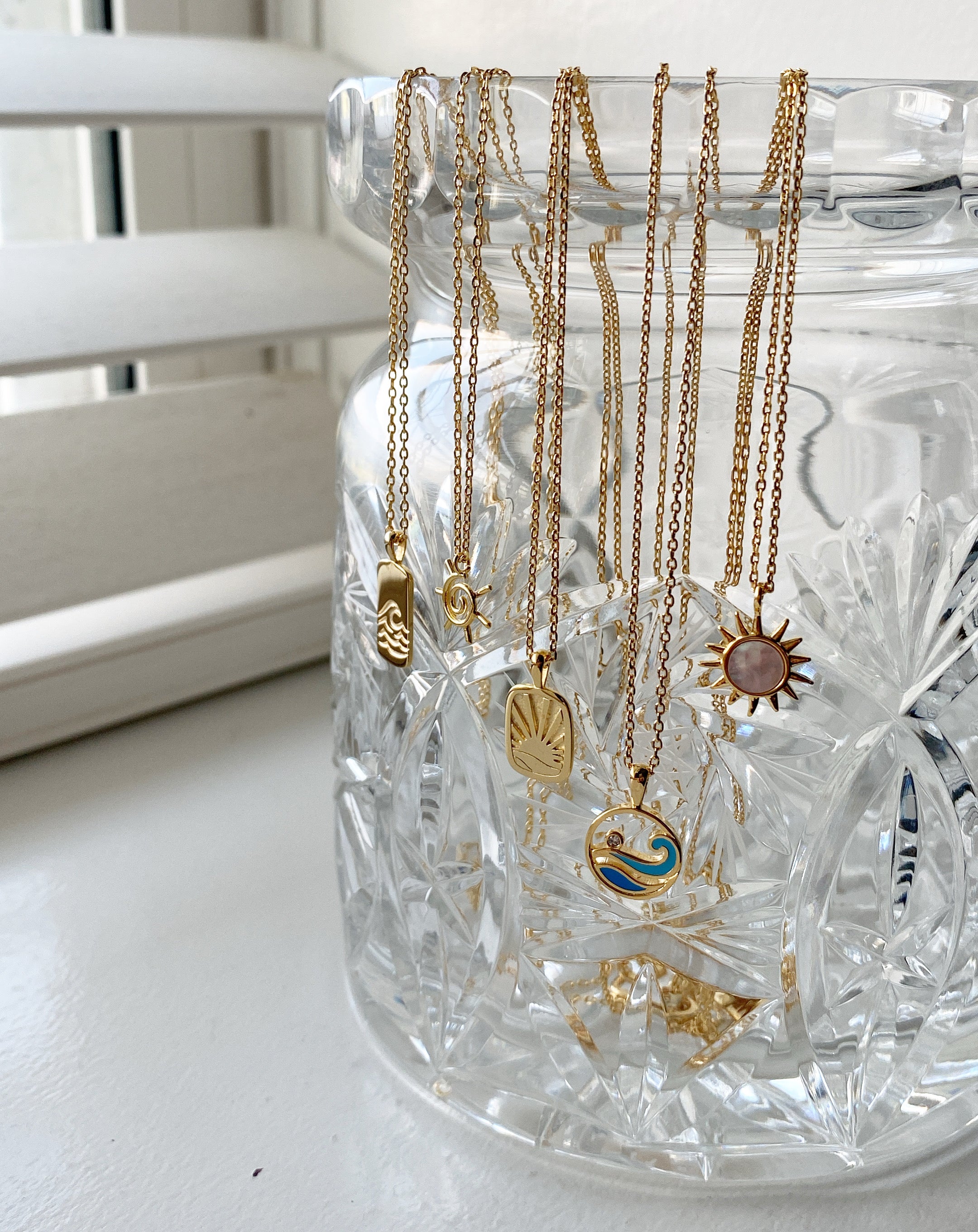 Sun (MOP) Necklace