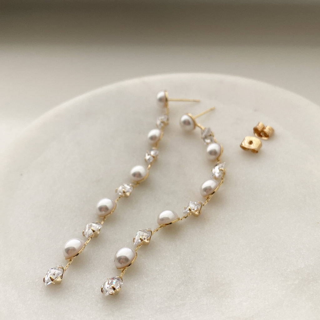 Pearl Linear Drop (Freshwater Pearl) Earrings