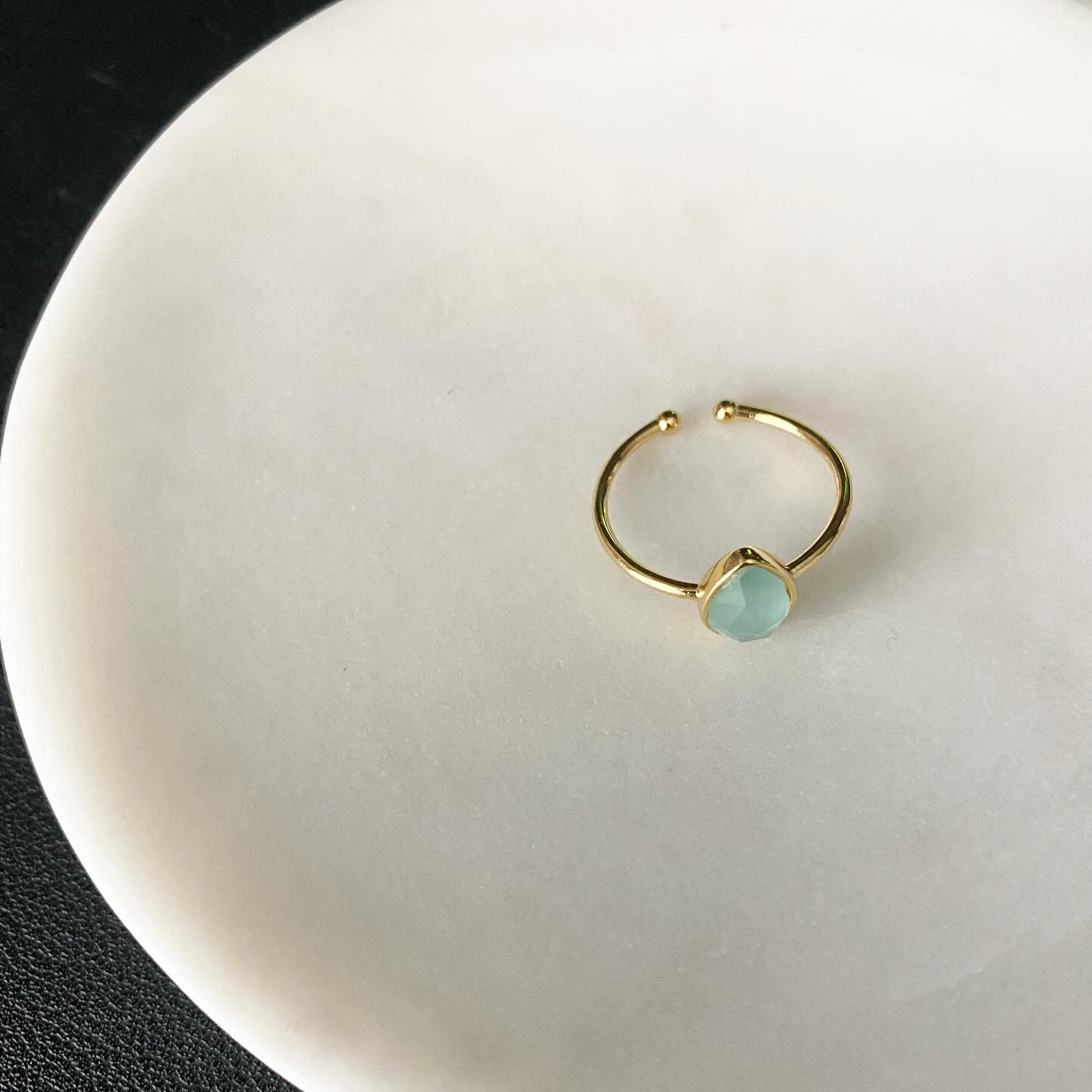 Teardrop (MOP) Minty Ring