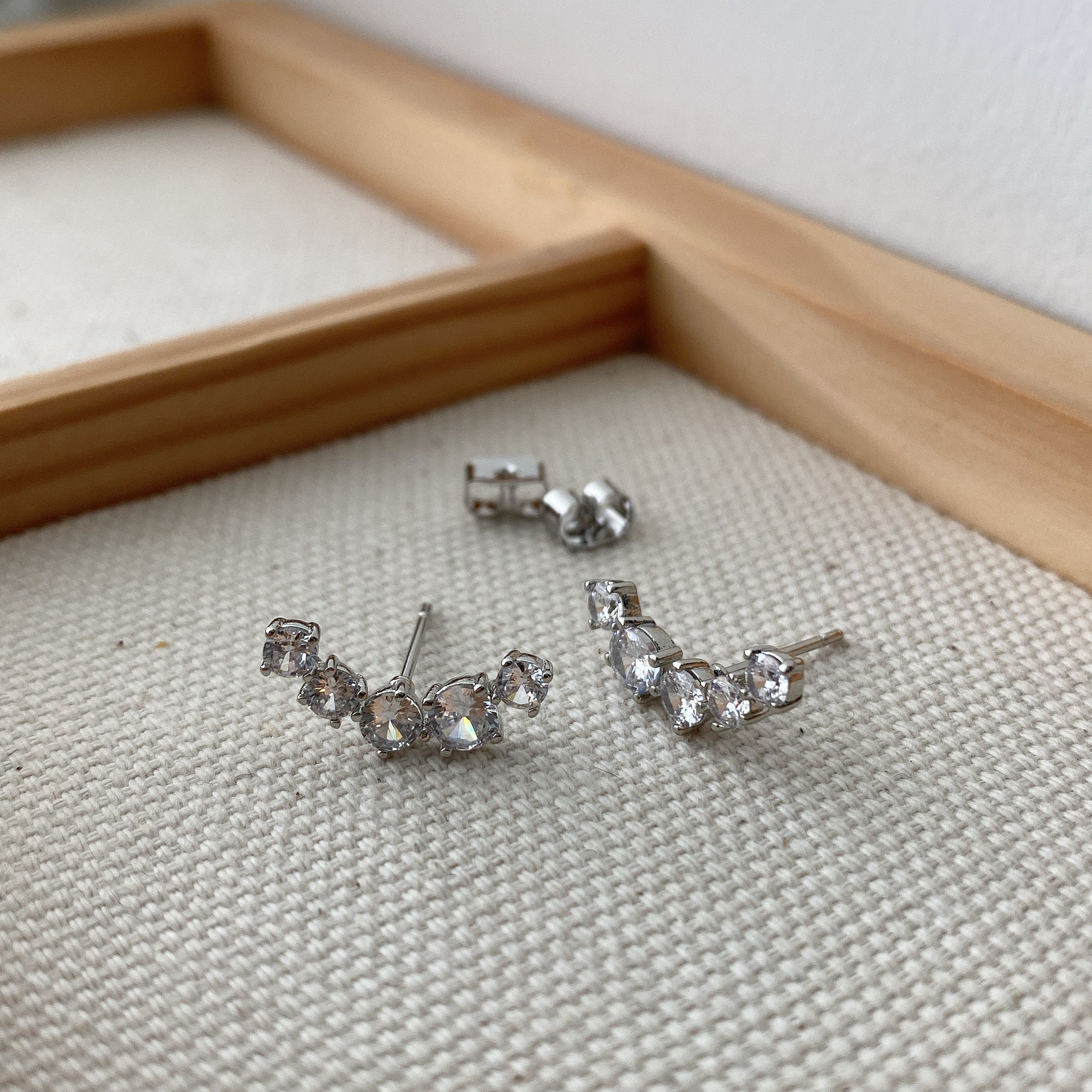 Cubic Scoop Earrings