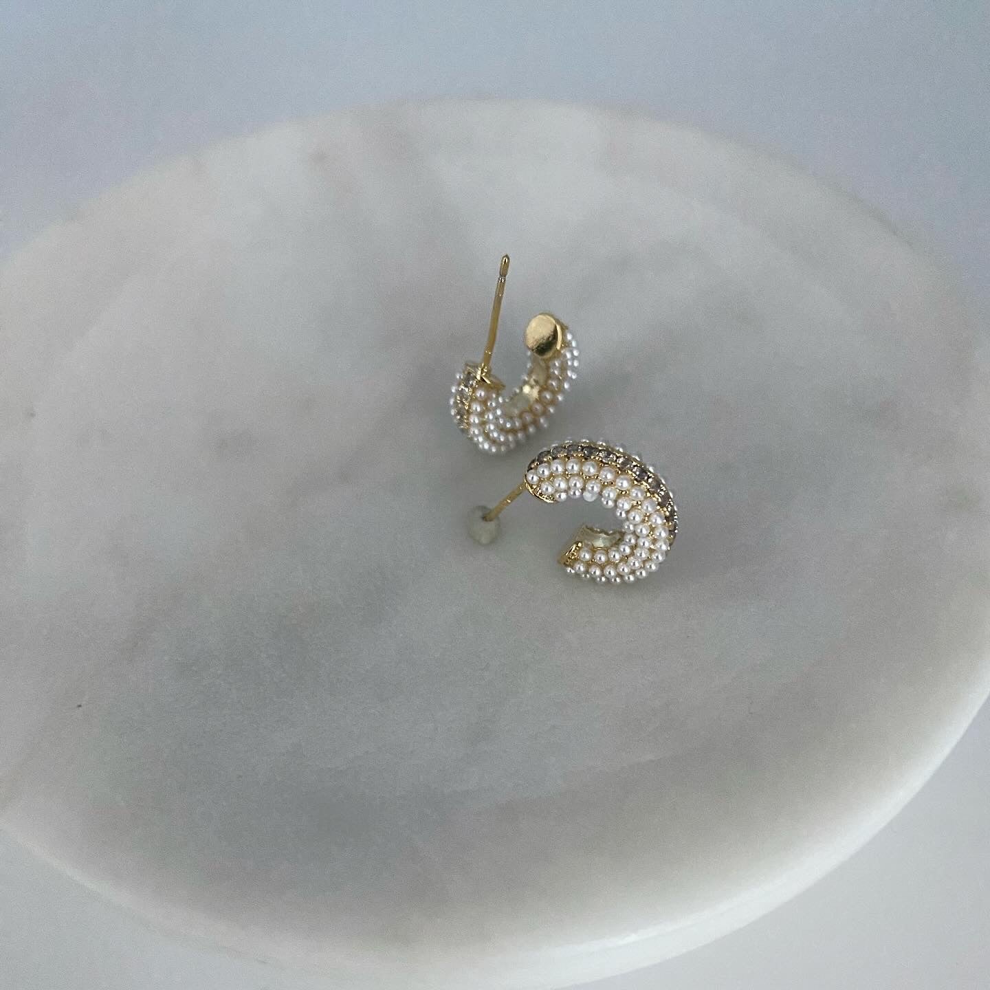 Perfect Pearl Hoop Earrings
