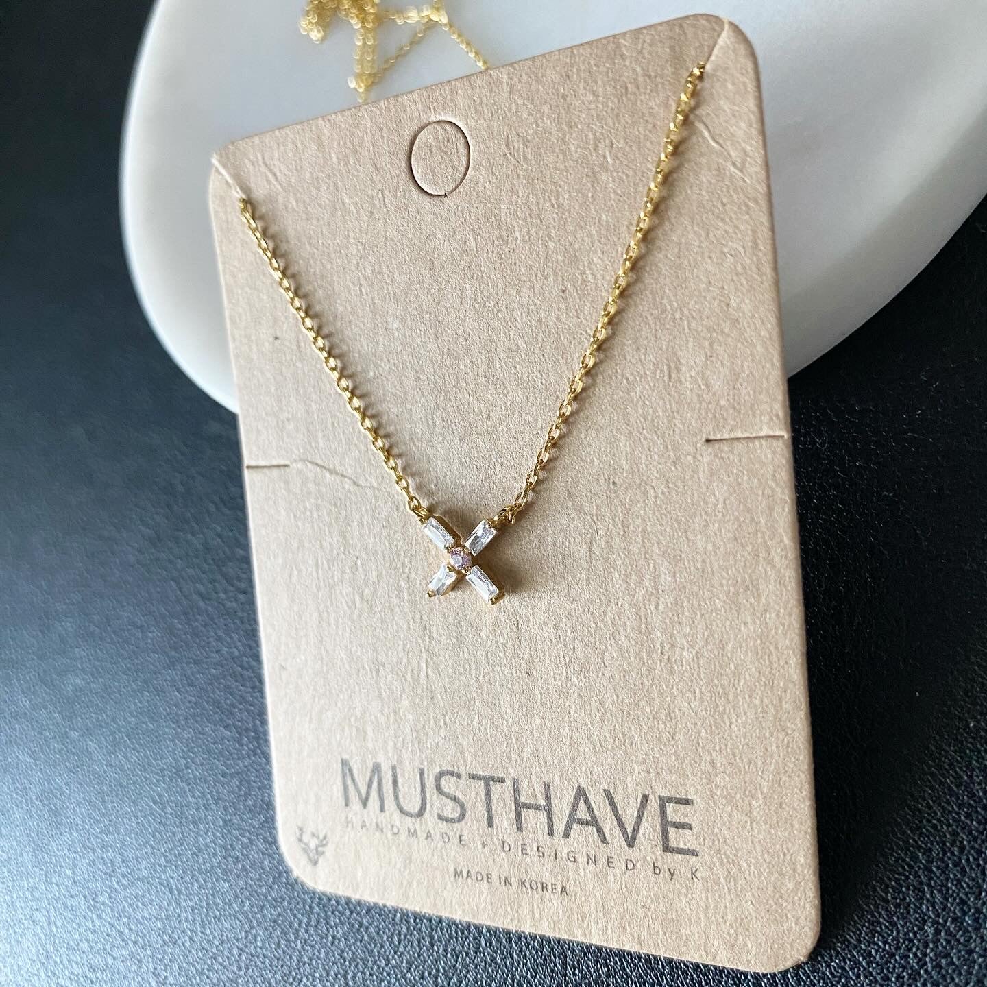 Pavé X Necklace