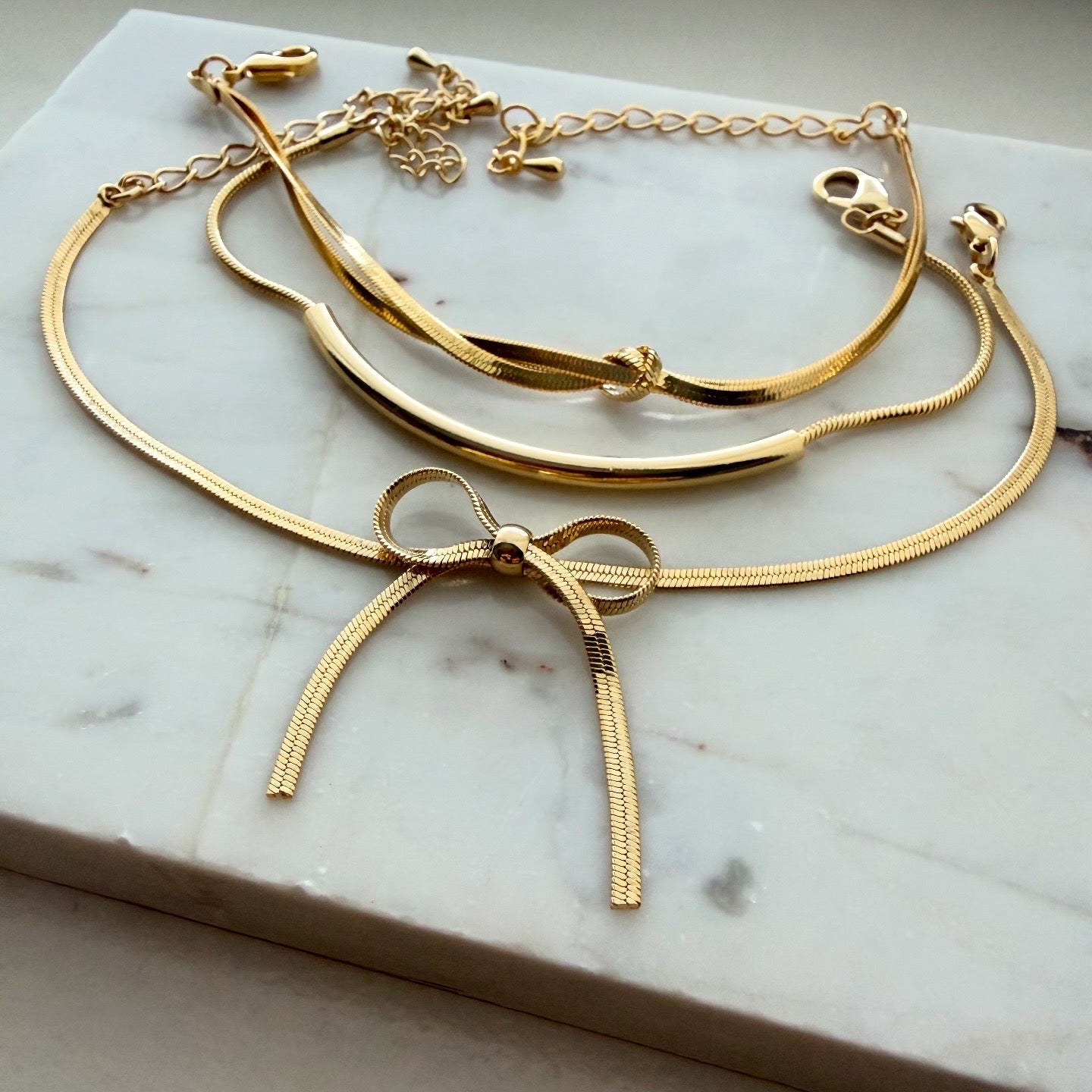 Curved Tube Bar Bracelet