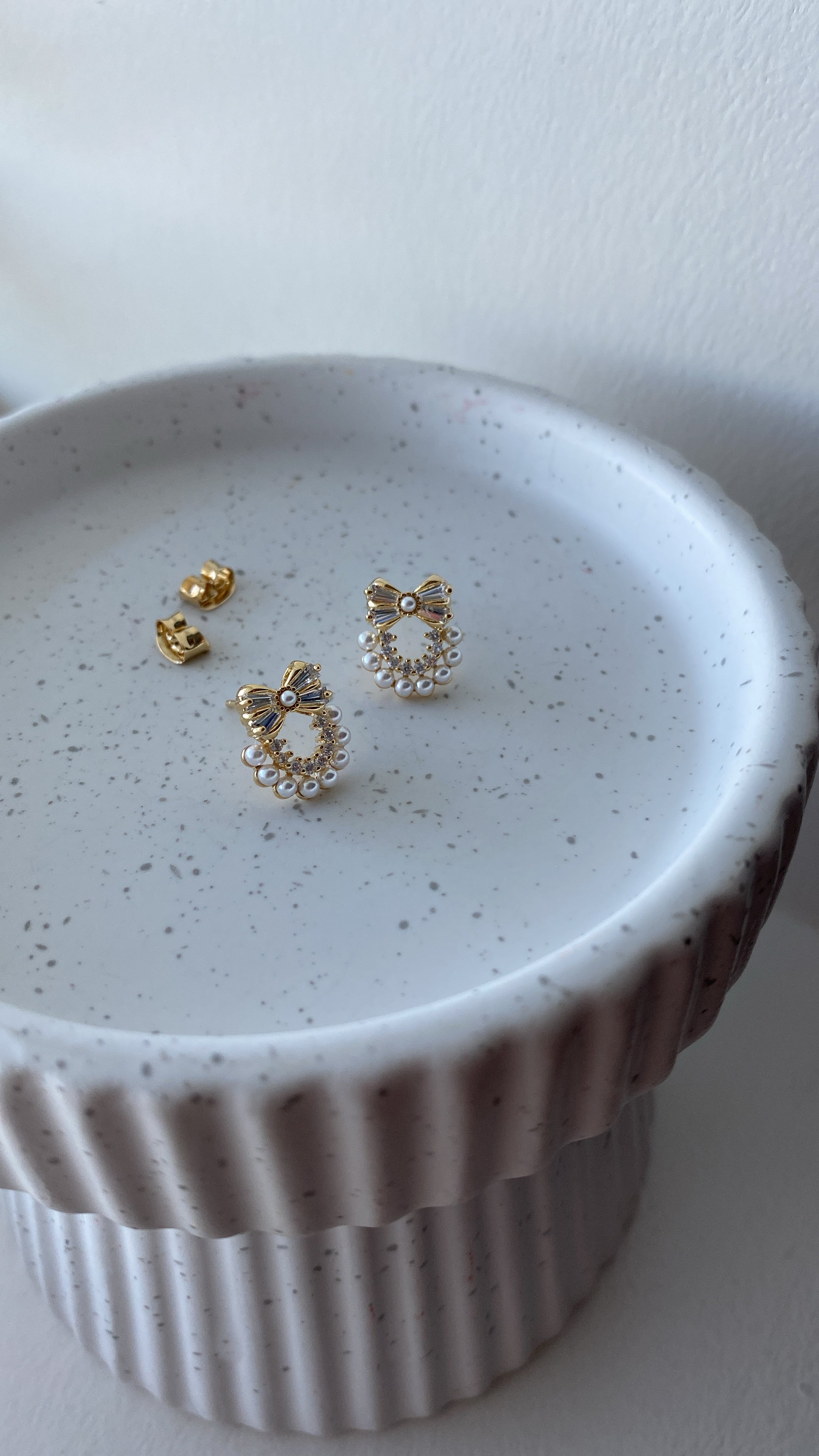 Bow Wreath Earrings