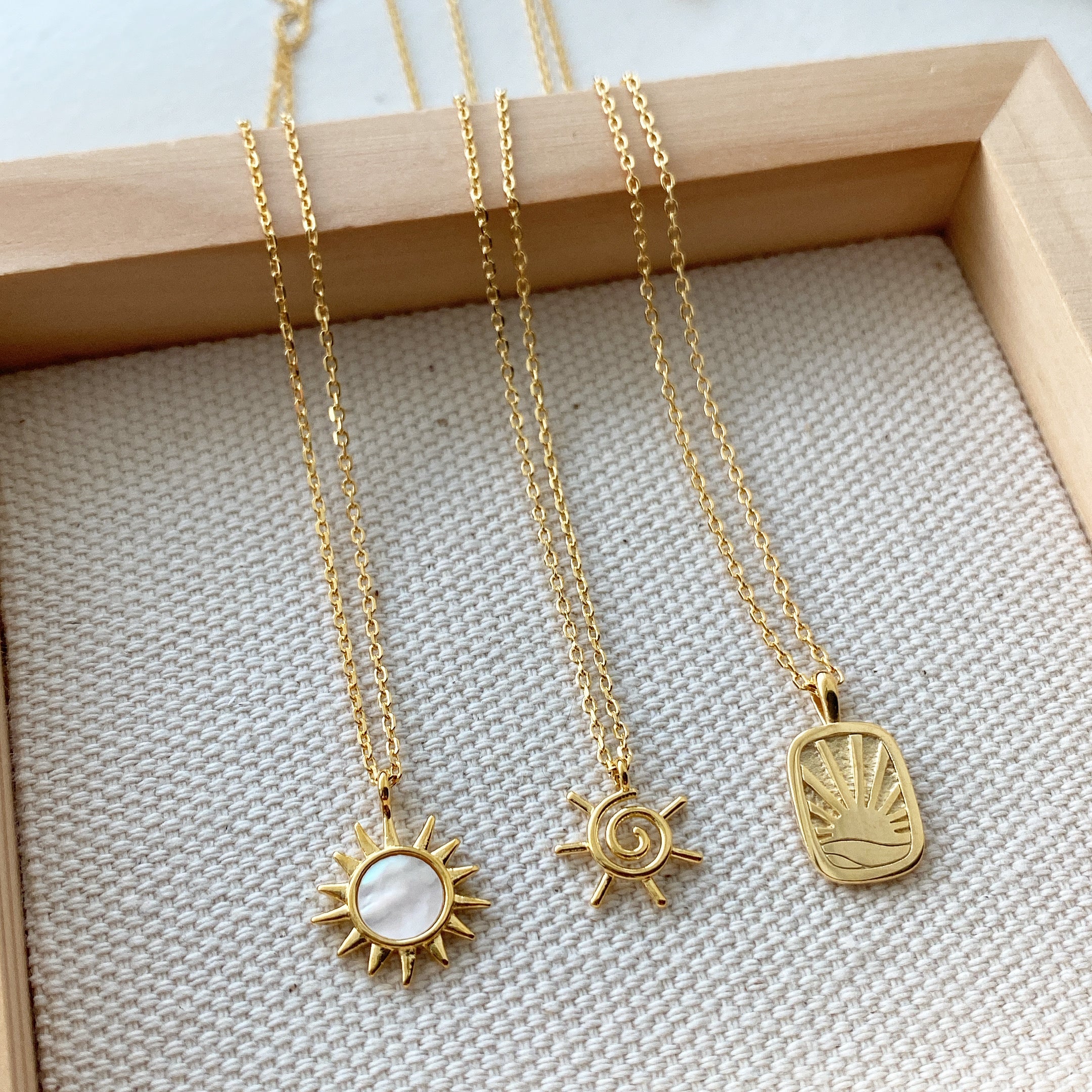 Sun Wire Necklace