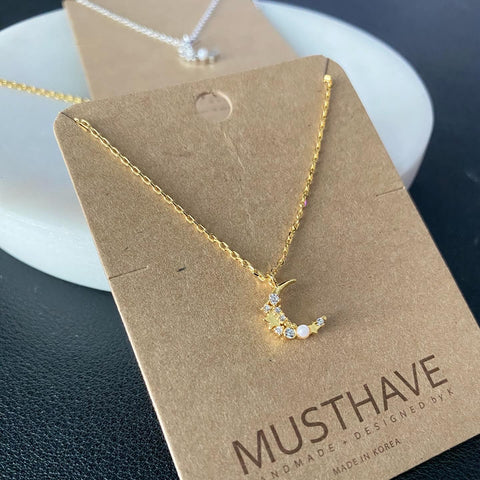 Moon Glow Necklace