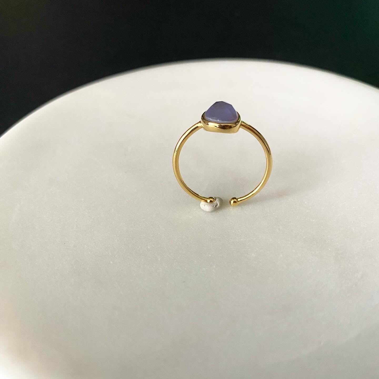 Ovalness (MOP) Poetry Plum Ring