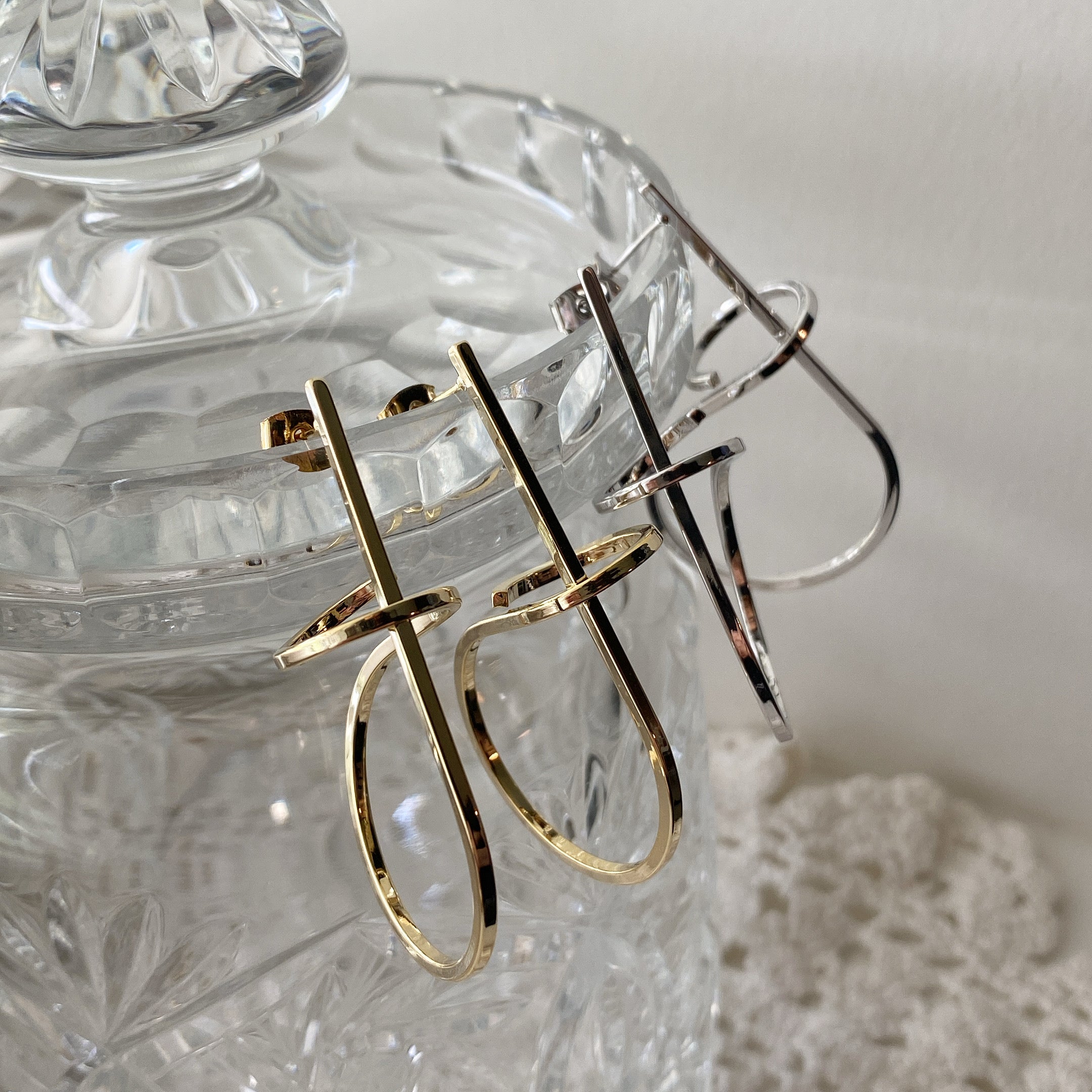 Endless Twirl Earrings