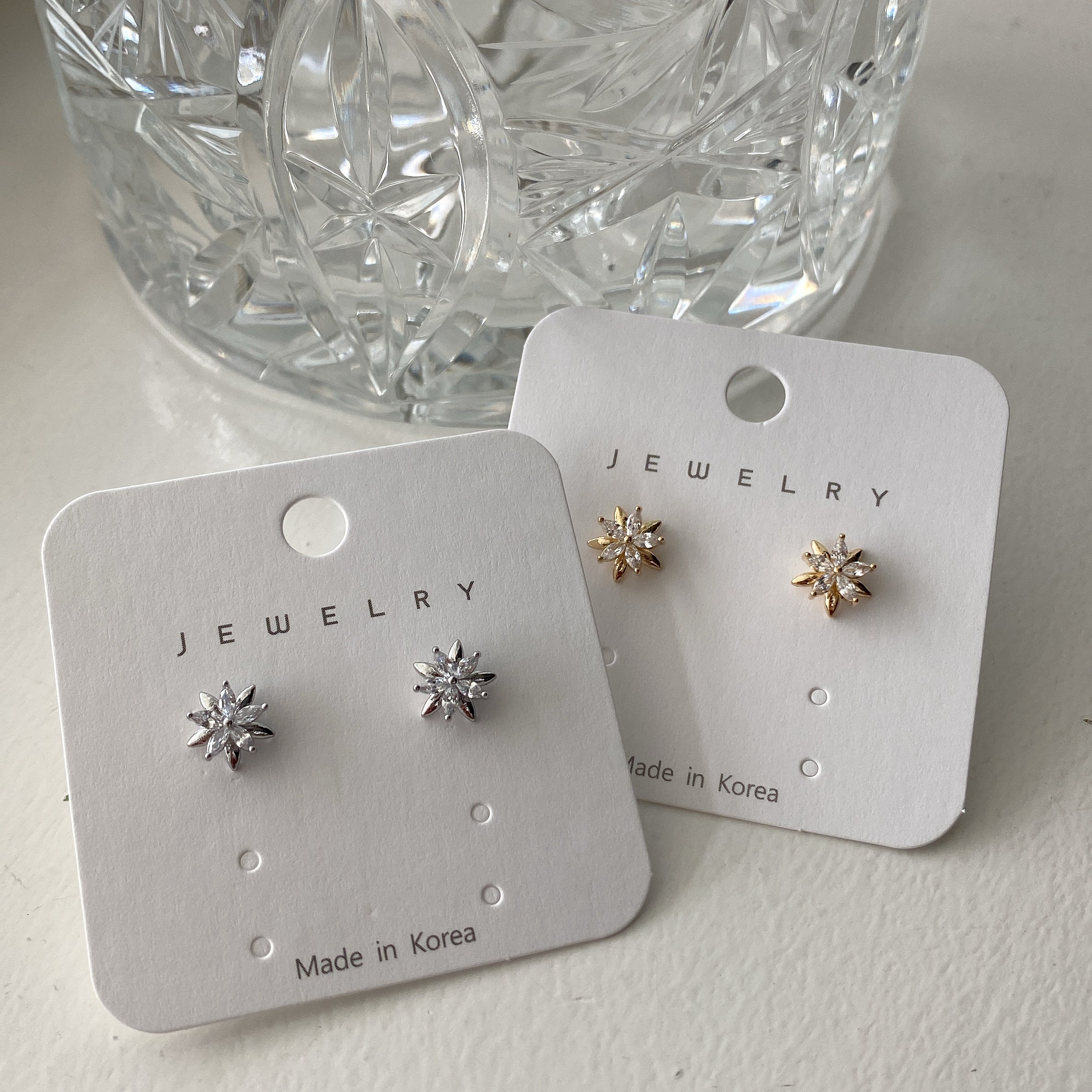 Petals Teeny Earrings