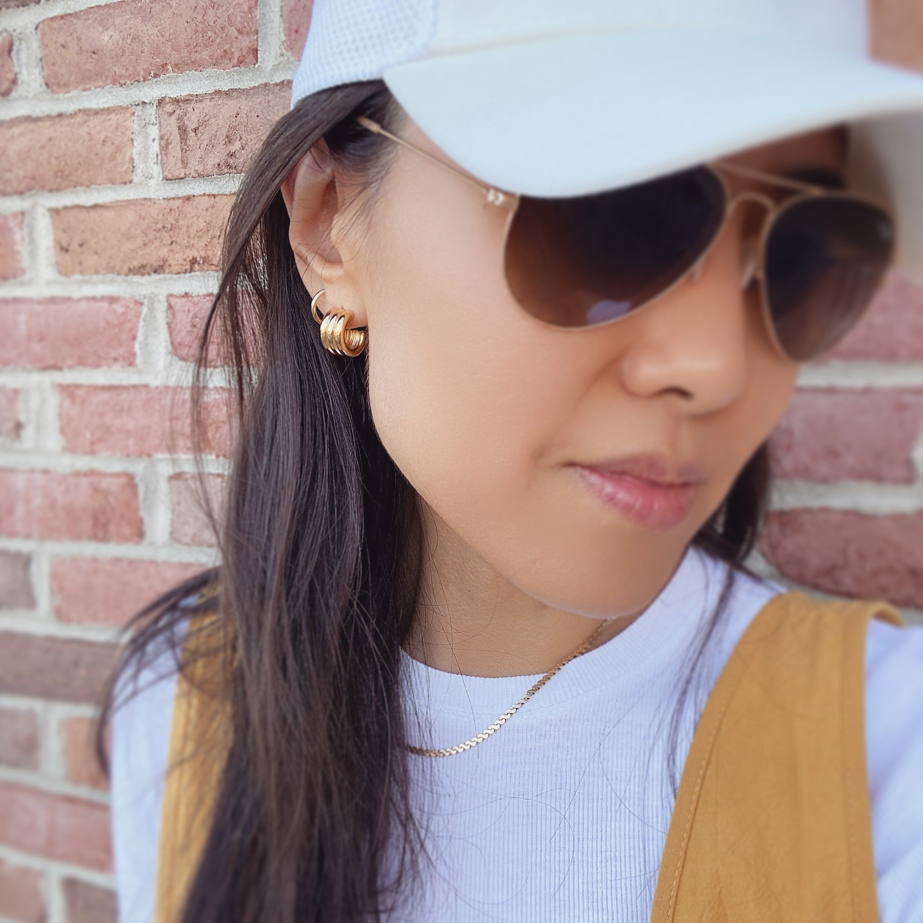 Ribbed Column Hoop Earrings