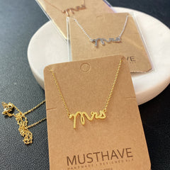 Mrs Necklace