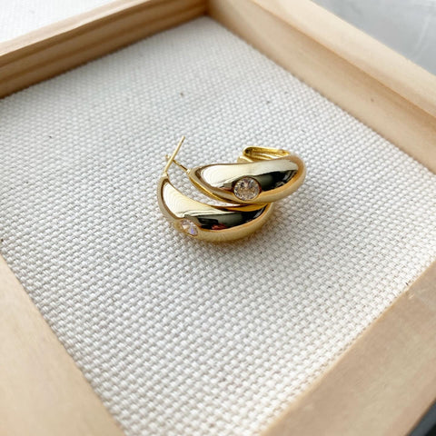 Lone Cubic Hoop Earrings
