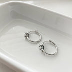 Hoop Earrings: Knot