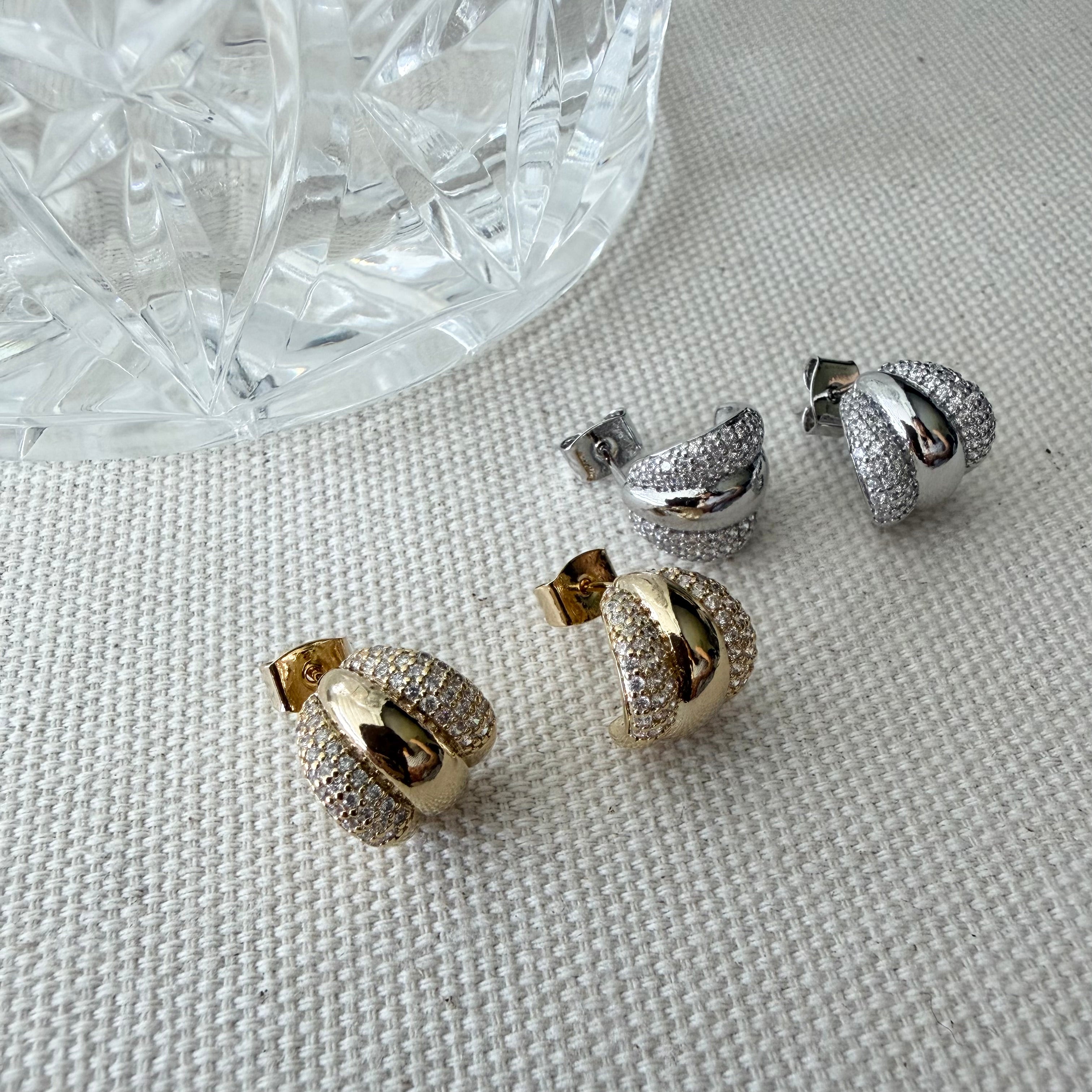 It Girl Trio Earrings