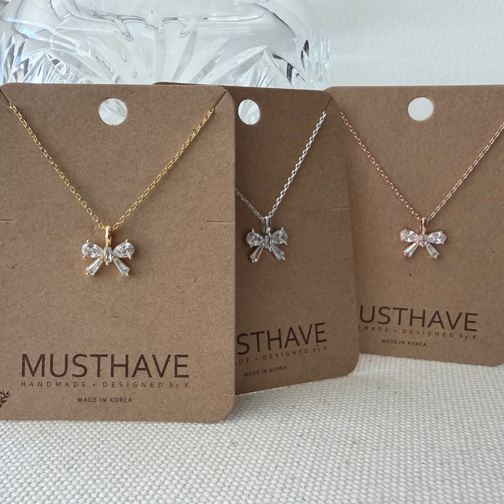 Ribbon Regal Necklace