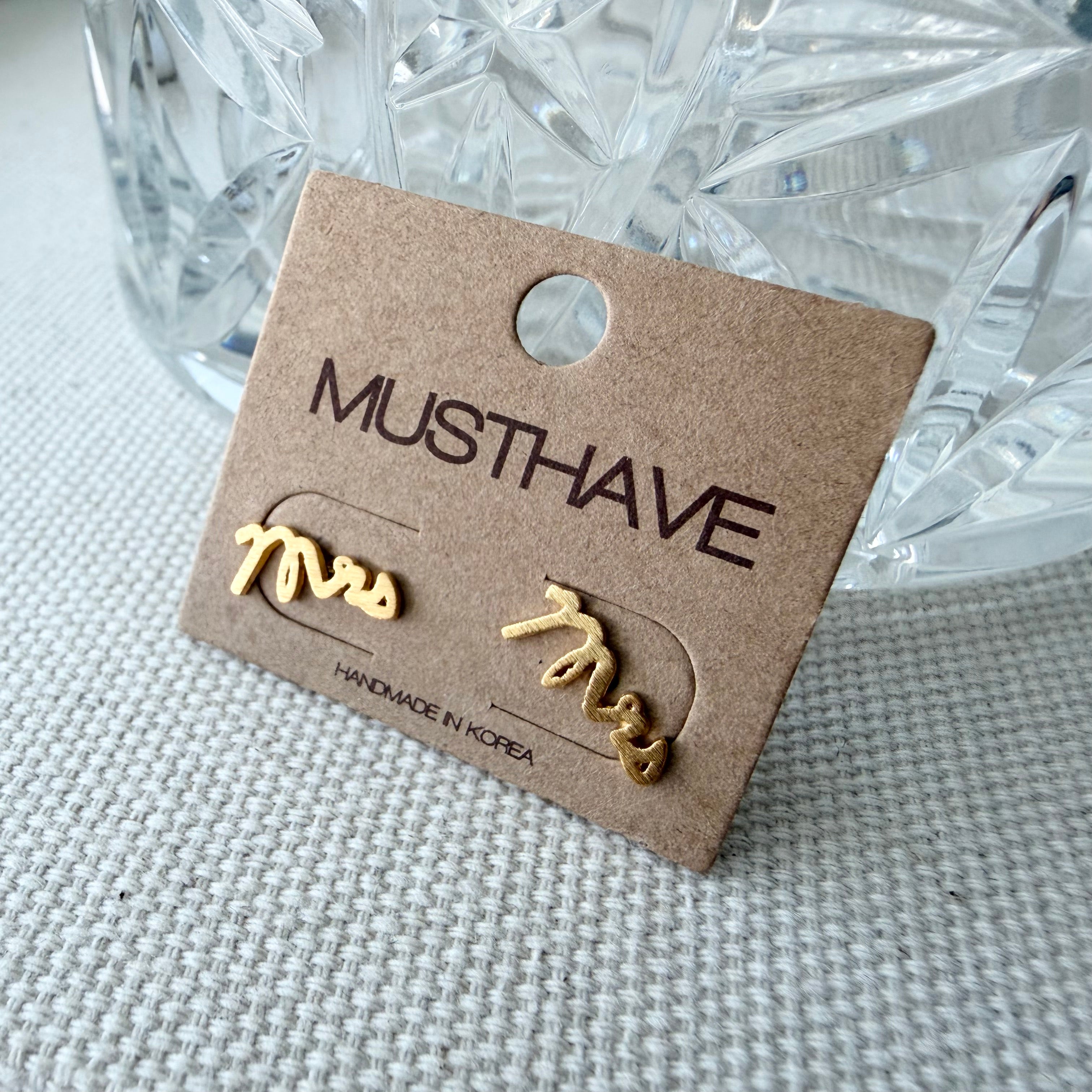 Mrs Earrings
