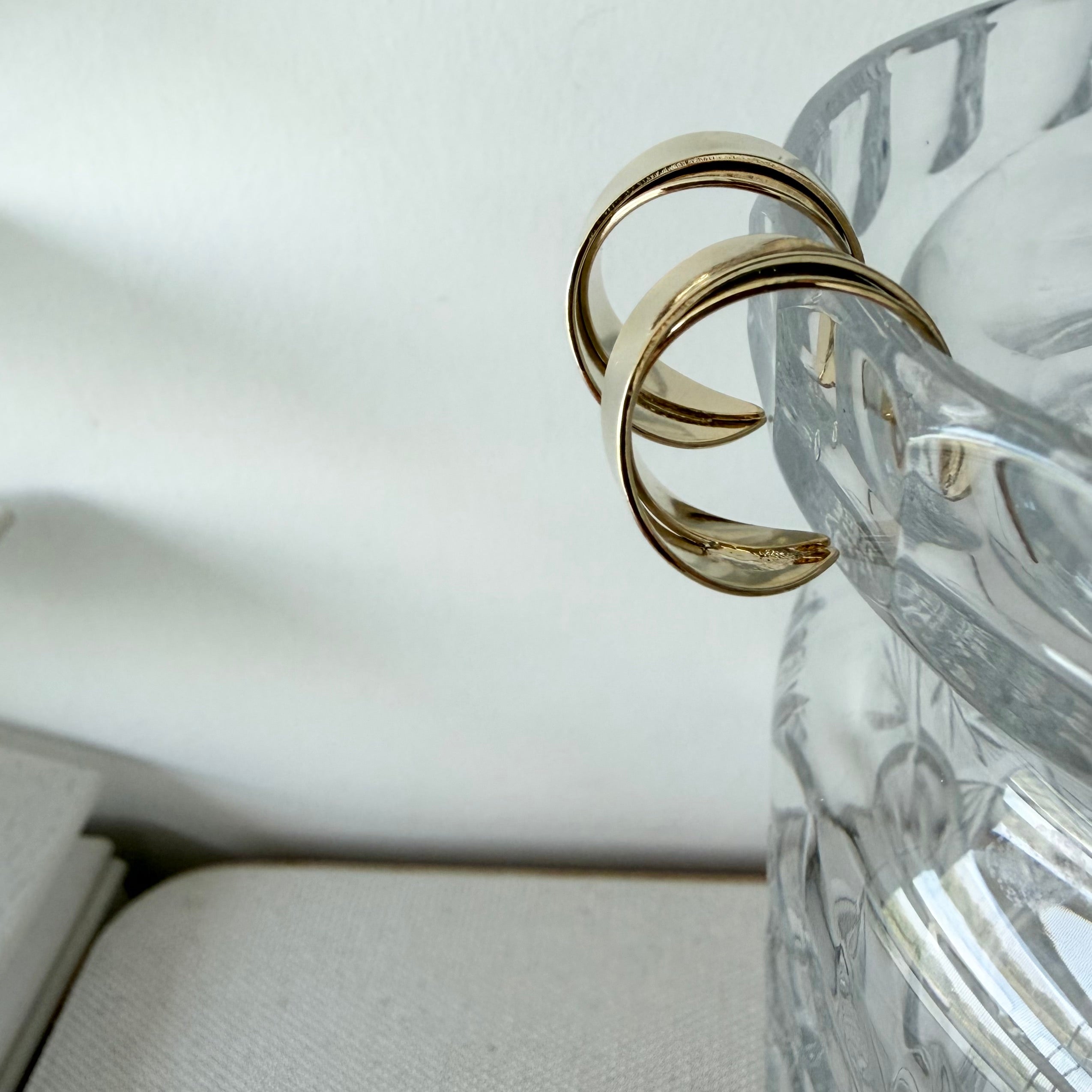 Flat Crossover Hoop Earrings