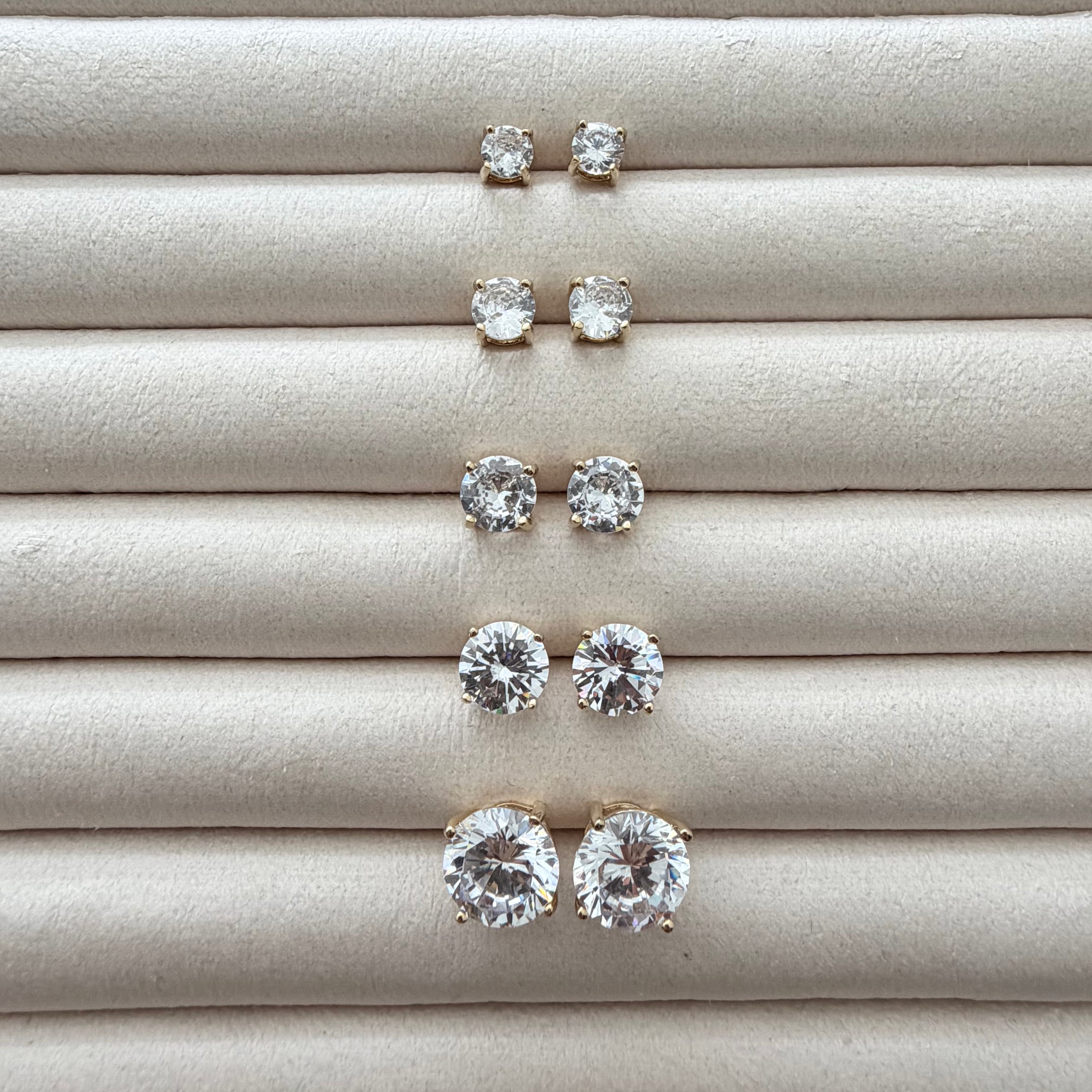 Round Cubic Zirconia Stud Earrings