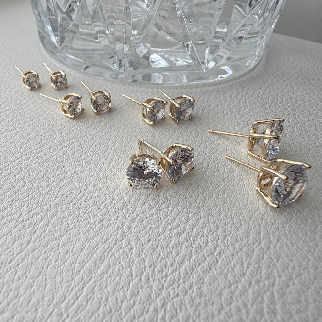 Round Cubic Zirconia Stud Earrings