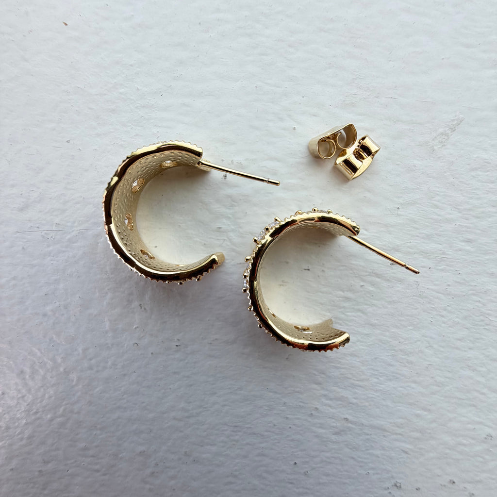 Quintet Ridge Hoop Earrings