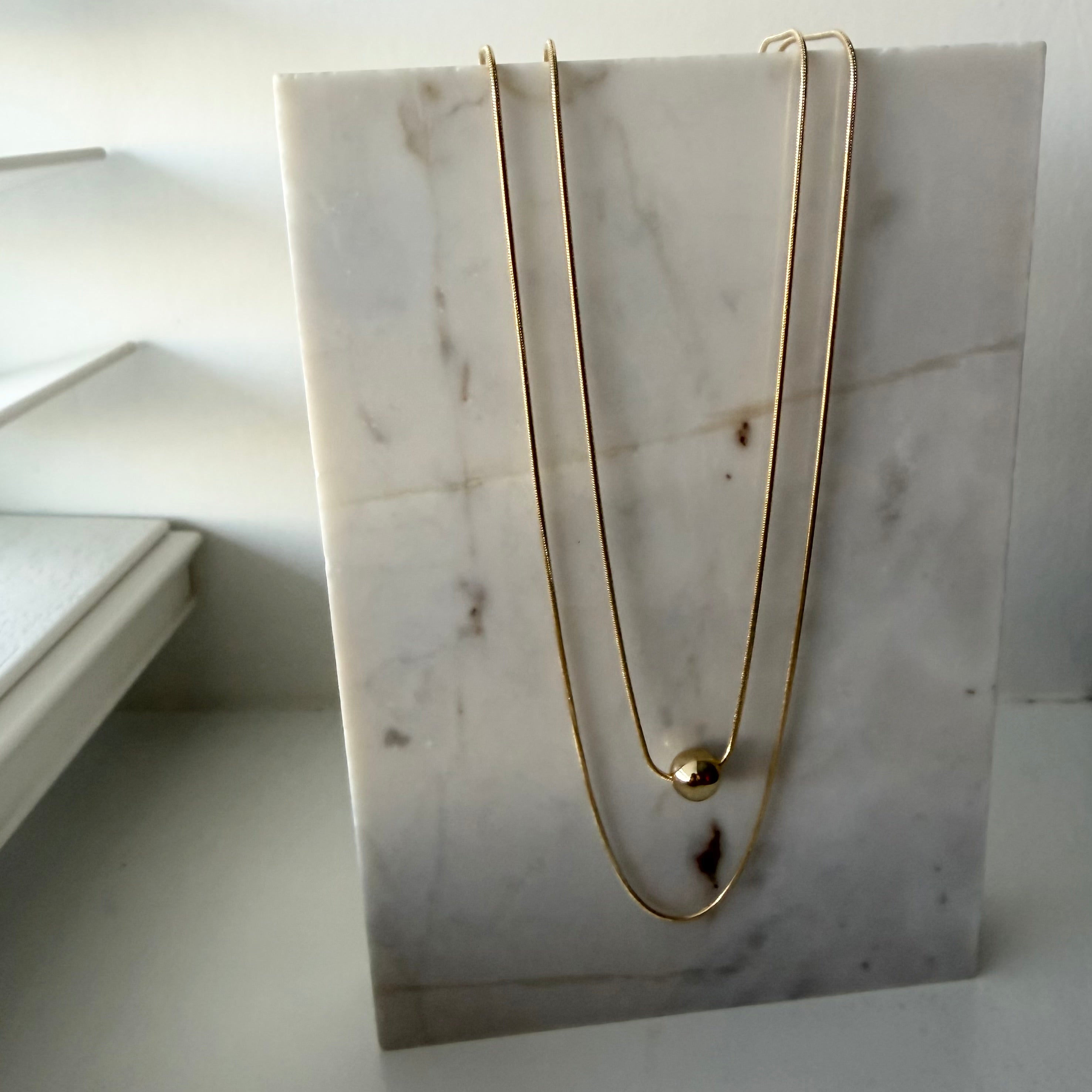 Layered Necklace: Ball Pendant