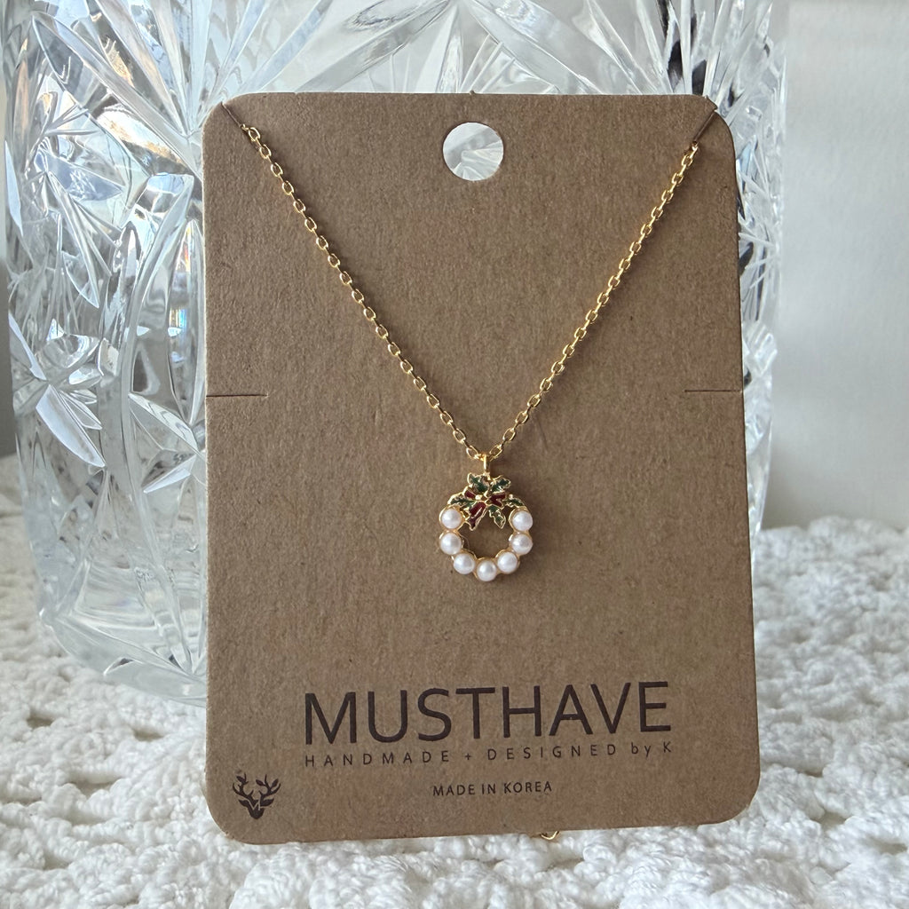 Holiday Wreath Necklace