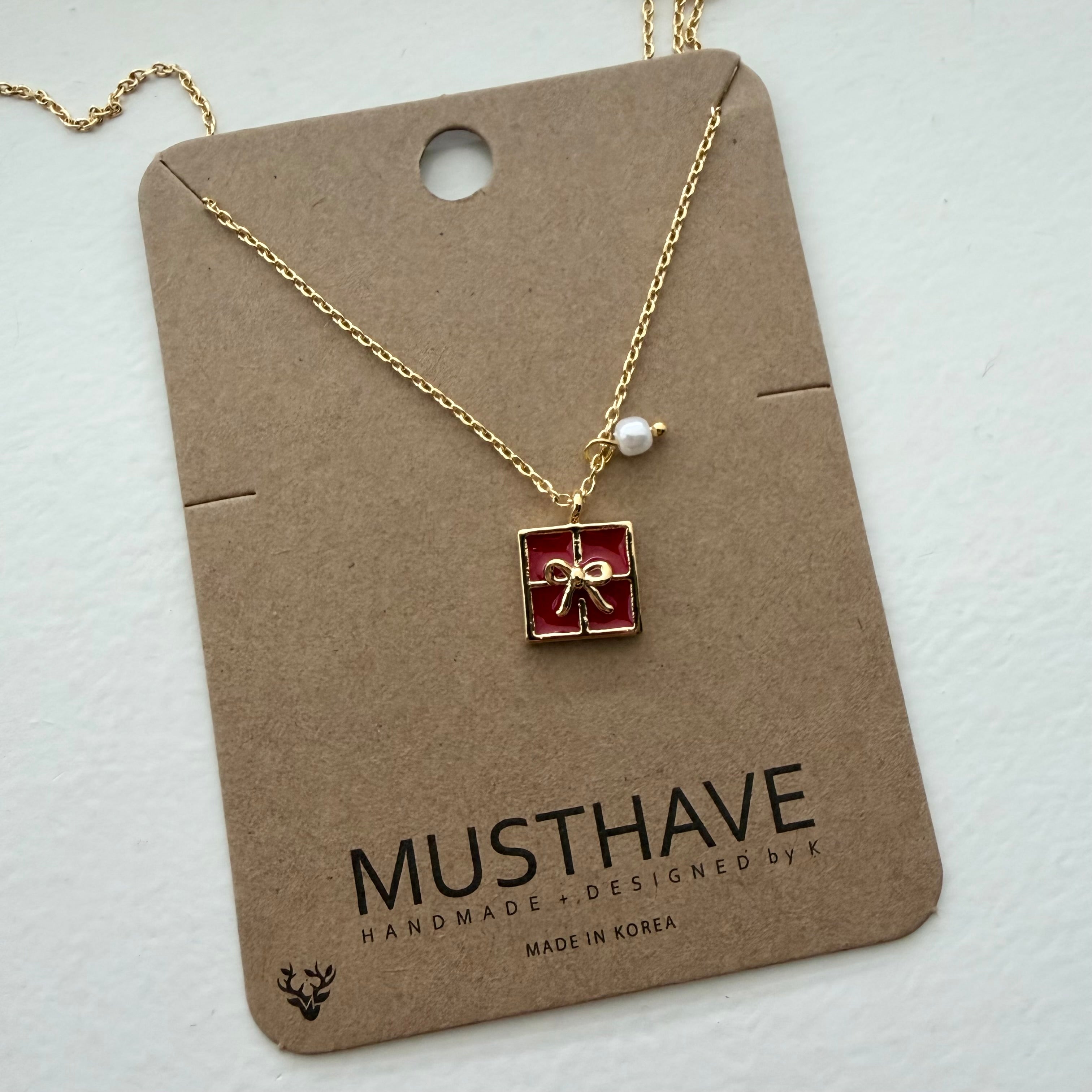 Christmas Present Necklace
