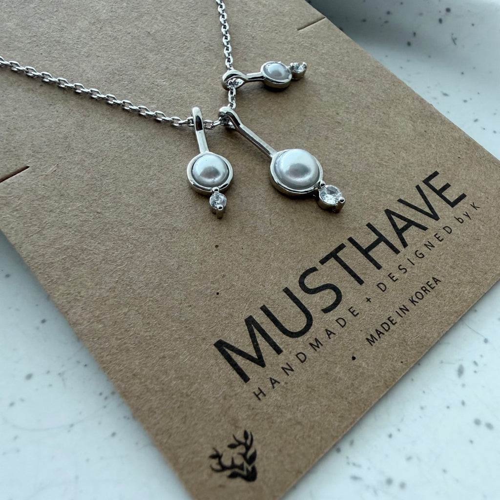 Triple Pearl Cluster Necklace