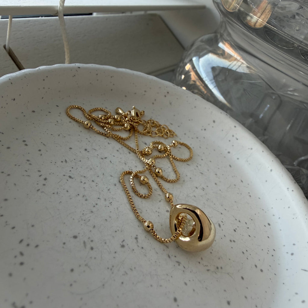 Teardrop Nugget Necklace