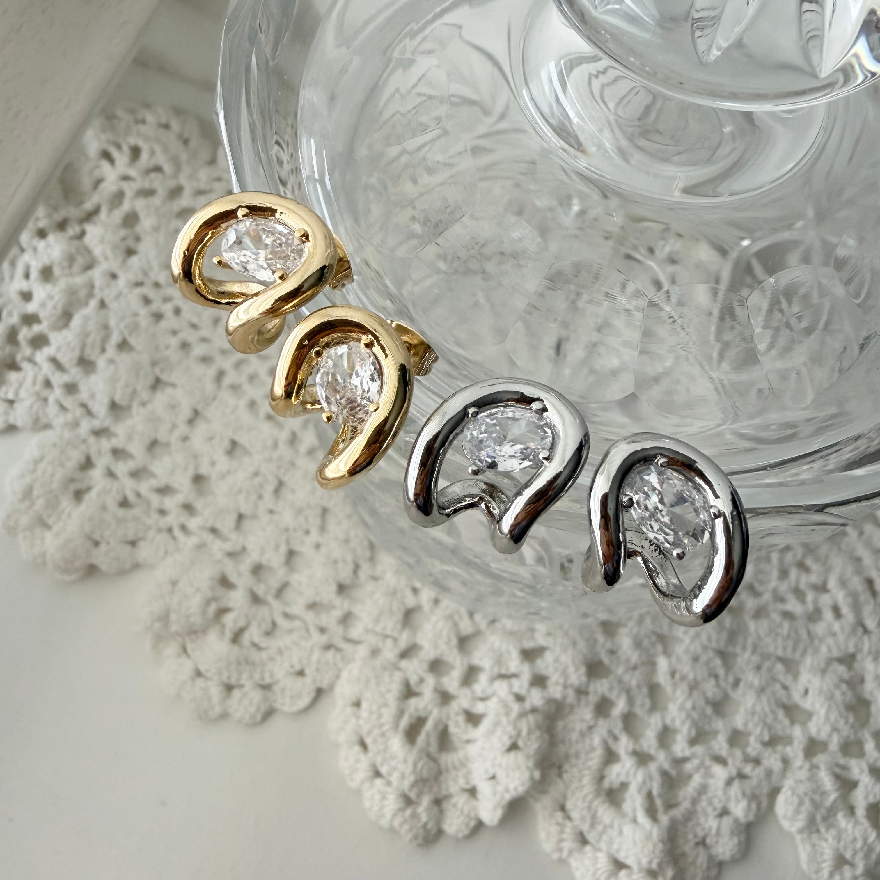 Stuck On You Saddle Earrings