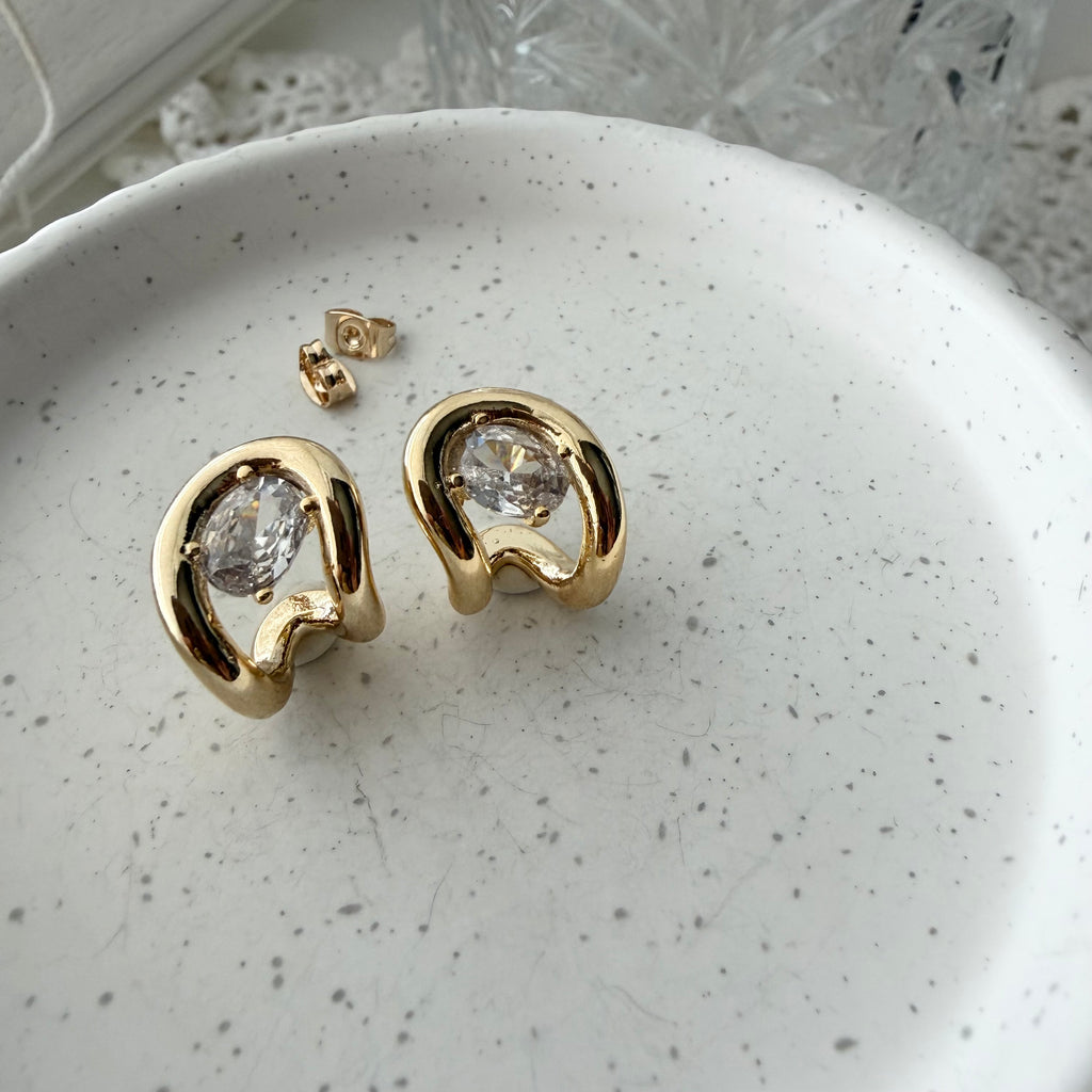 Stuck On You Saddle Earrings