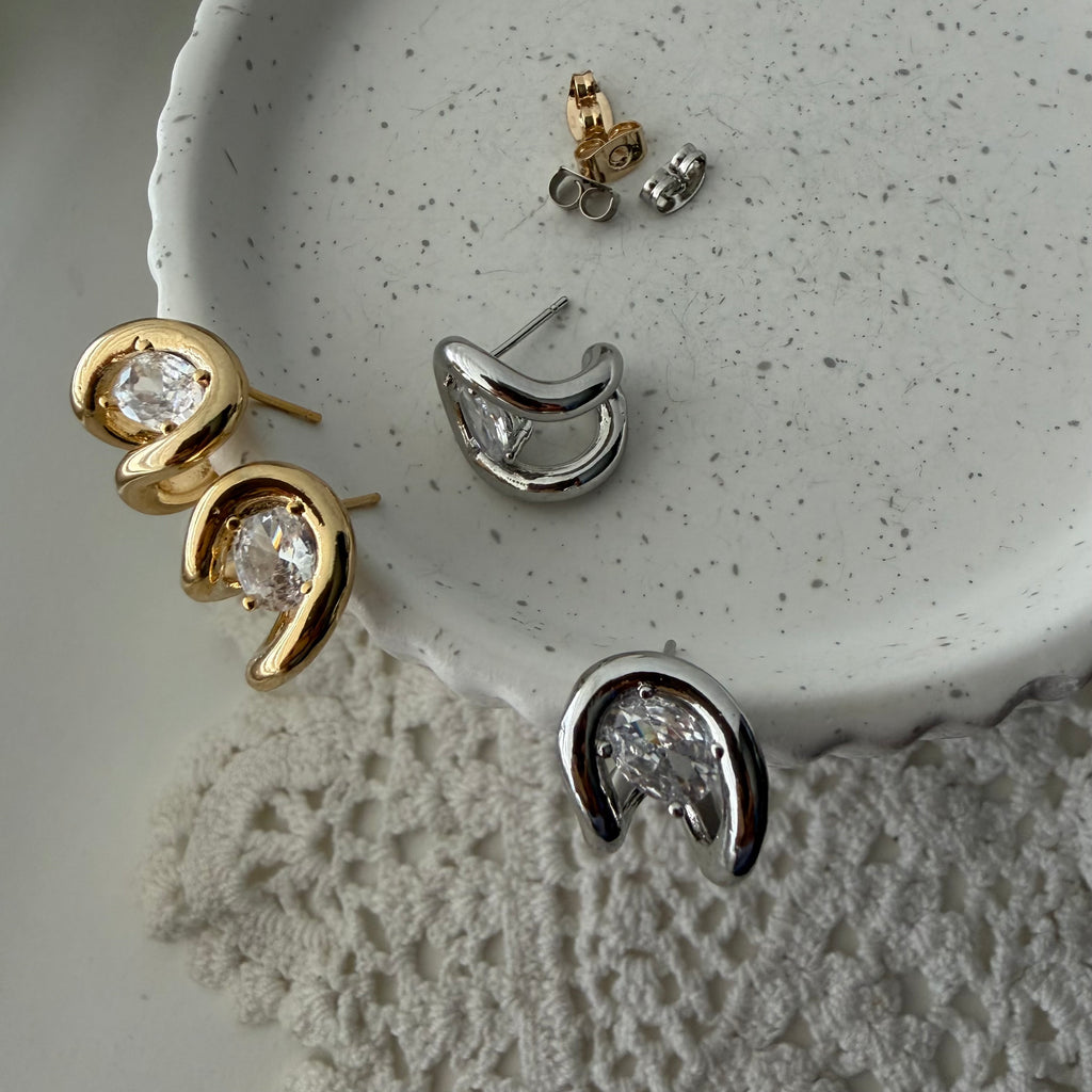 Stuck On You Saddle Earrings